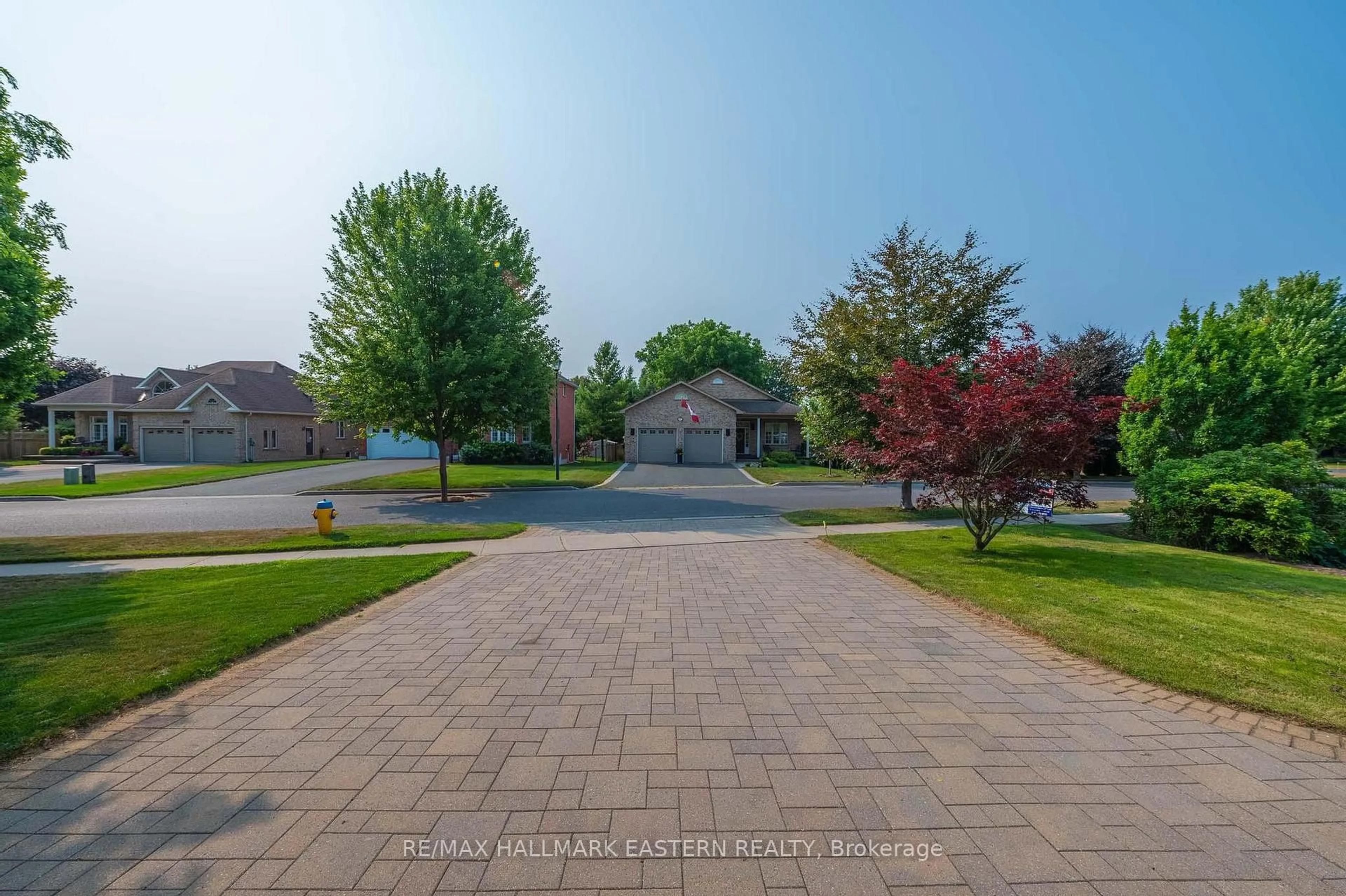 A pic from outside/outdoor area/front of a property/back of a property/a pic from drone, street for 420 Foote Cres, Cobourg Ontario K9A 0A3
