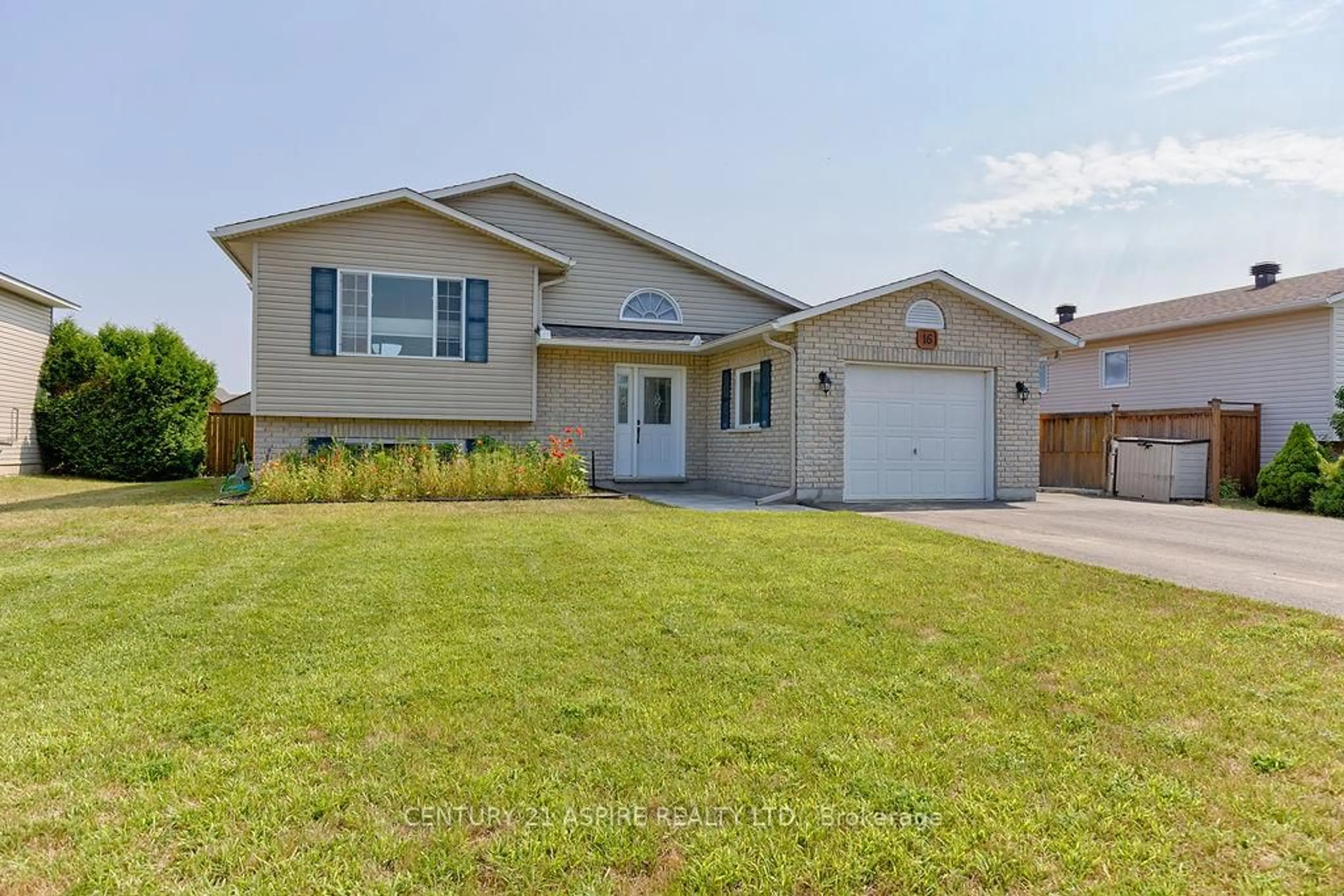Home with vinyl exterior material, street for 16 Winfield St, Petawawa Ontario K8H 0A2