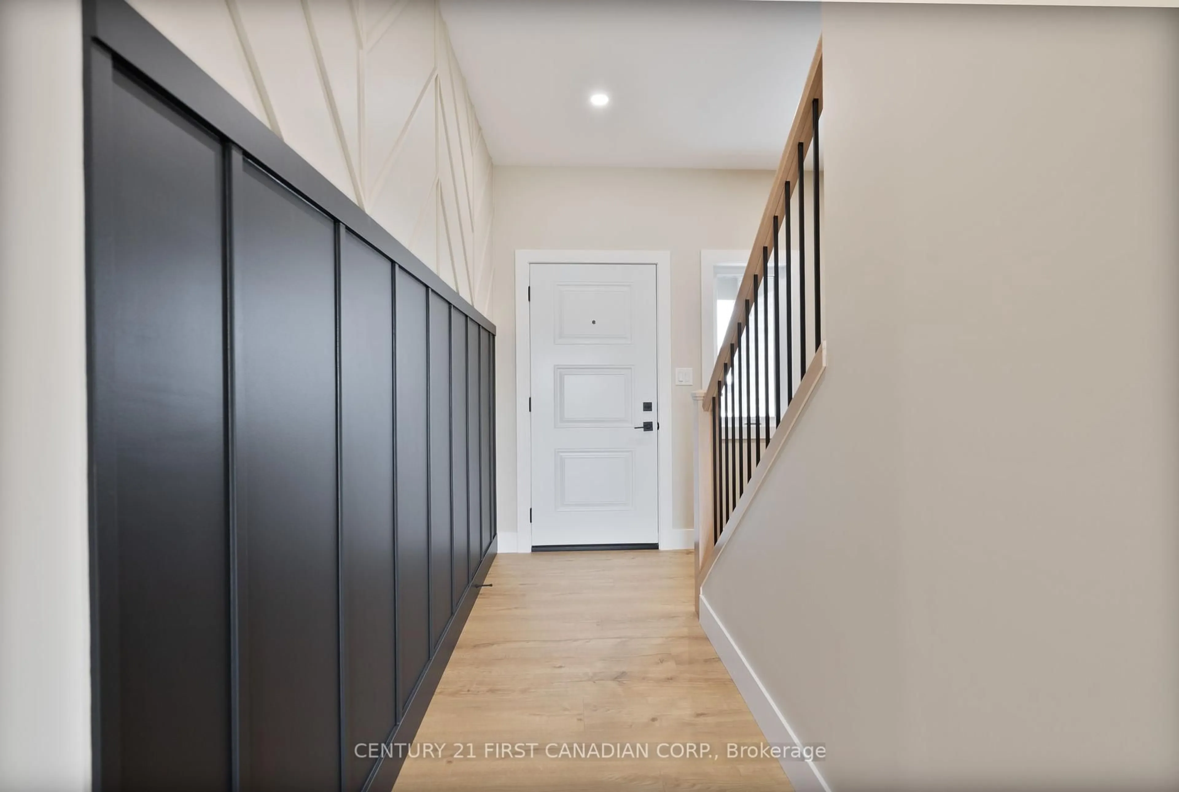 Indoor entryway for 25 Sheldabren St, North Middlesex Ontario N0M 1A0