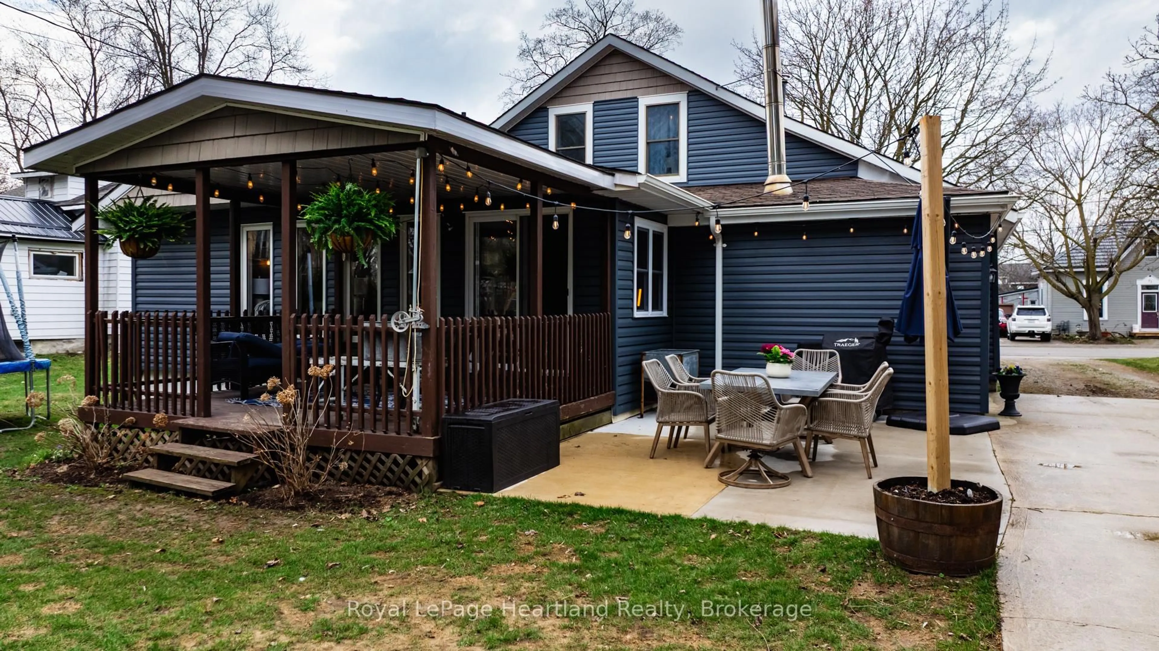 Home with vinyl exterior material, street for 70 John St, Huron East Ontario N0K 1W0