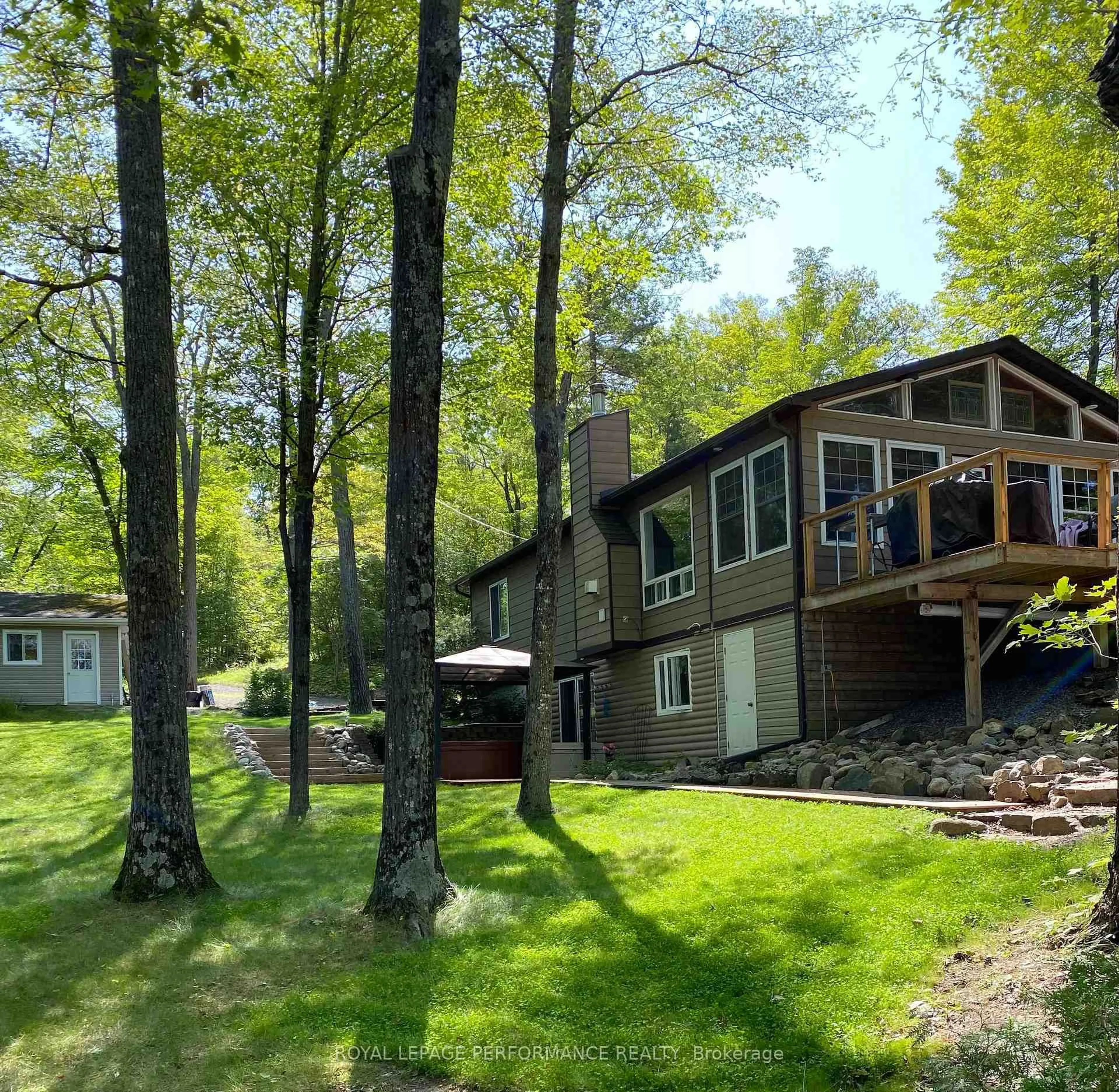 Home with vinyl exterior material, water/lake/river/ocean view for 126 LACOURSE Lane, White Lake Ontario K0A 3L0