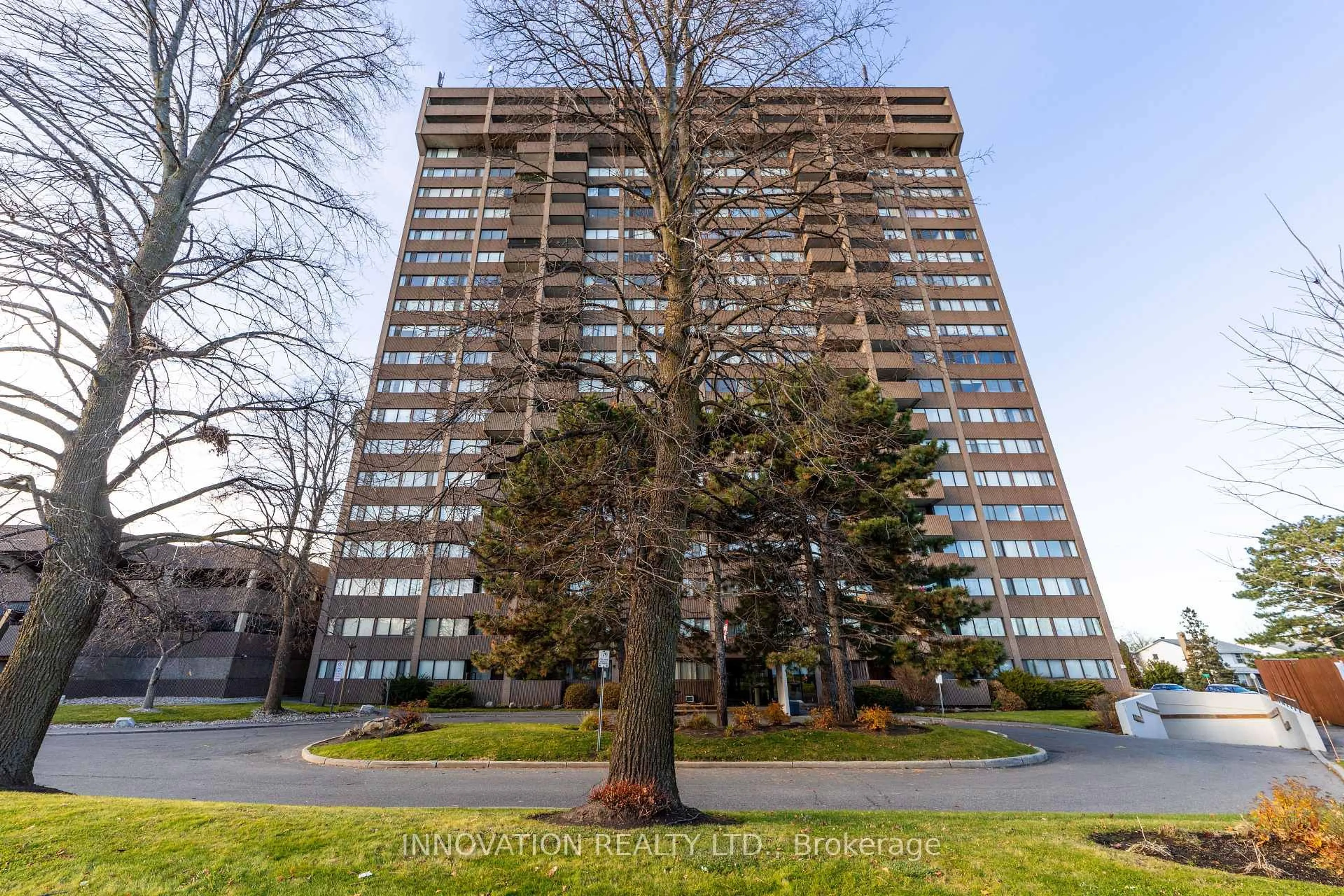 A pic from outside/outdoor area/front of a property/back of a property/a pic from drone, building for 1285 Cahill Dr #908, Ottawa Ontario K1V 9A7