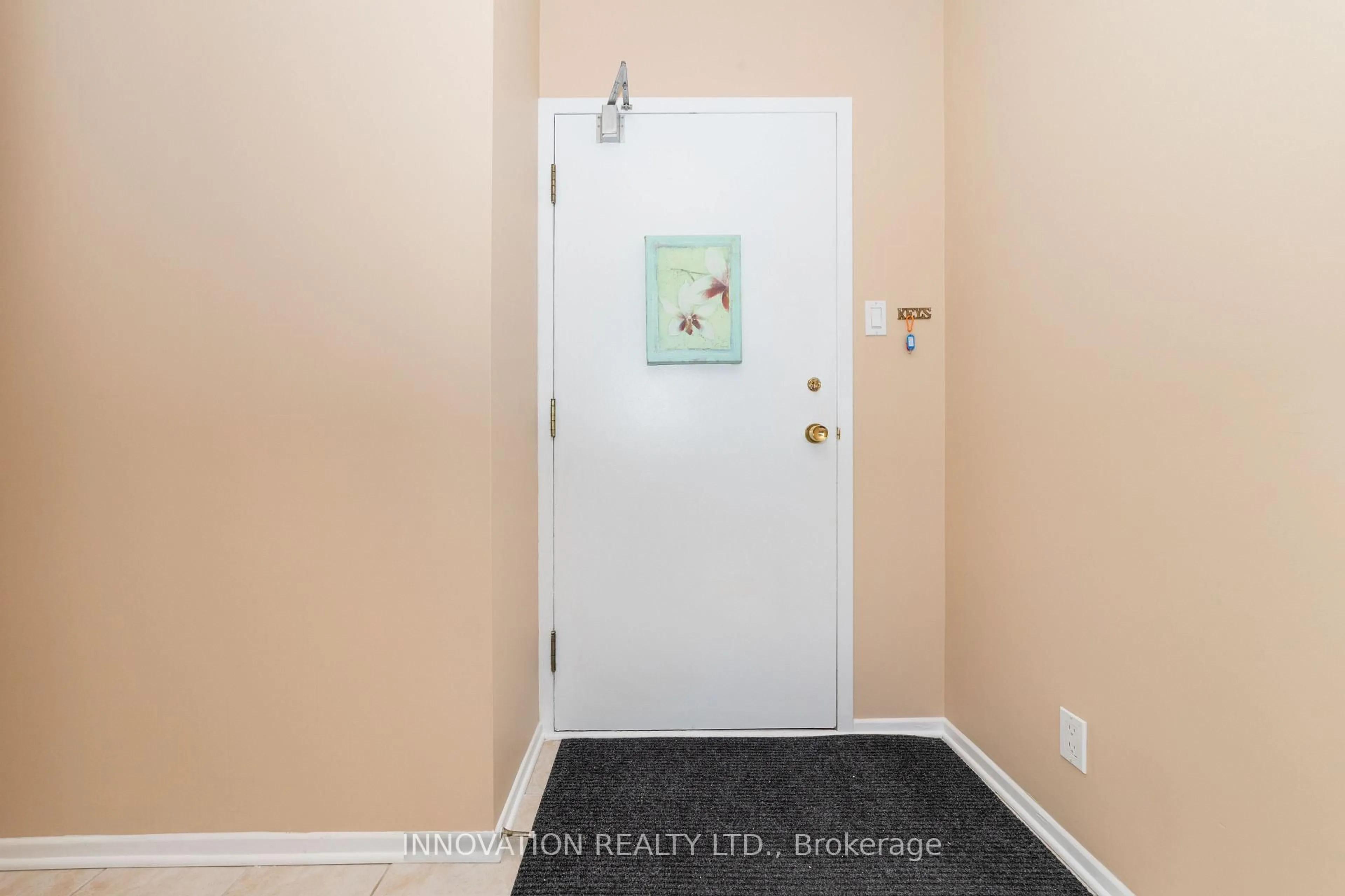 Indoor entryway for 1285 Cahill Dr #908, Ottawa Ontario K1V 9A7