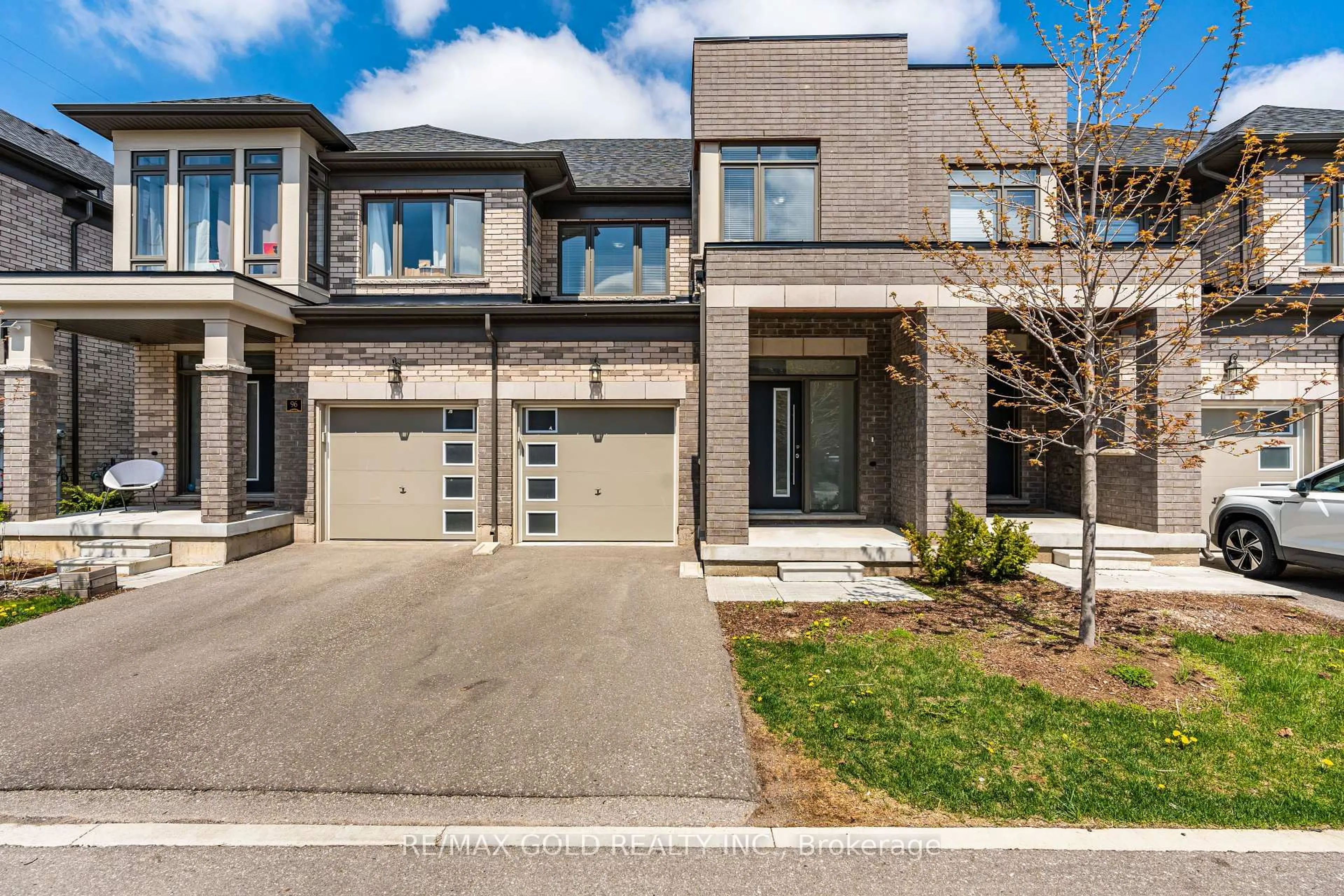 Home with brick exterior material, street for 166 Deerpath Dr #95, Guelph Ontario N1K 0E2