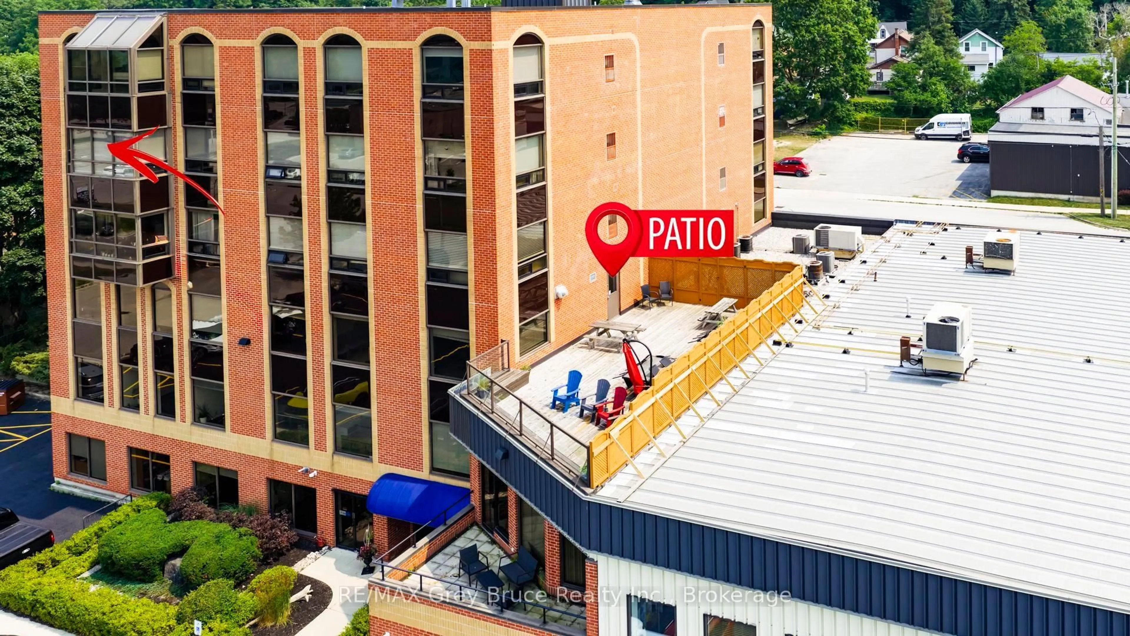 Patio, city buildings view from balcony for 1717 2nd Ave #502, Owen Sound Ontario N4K 6V4