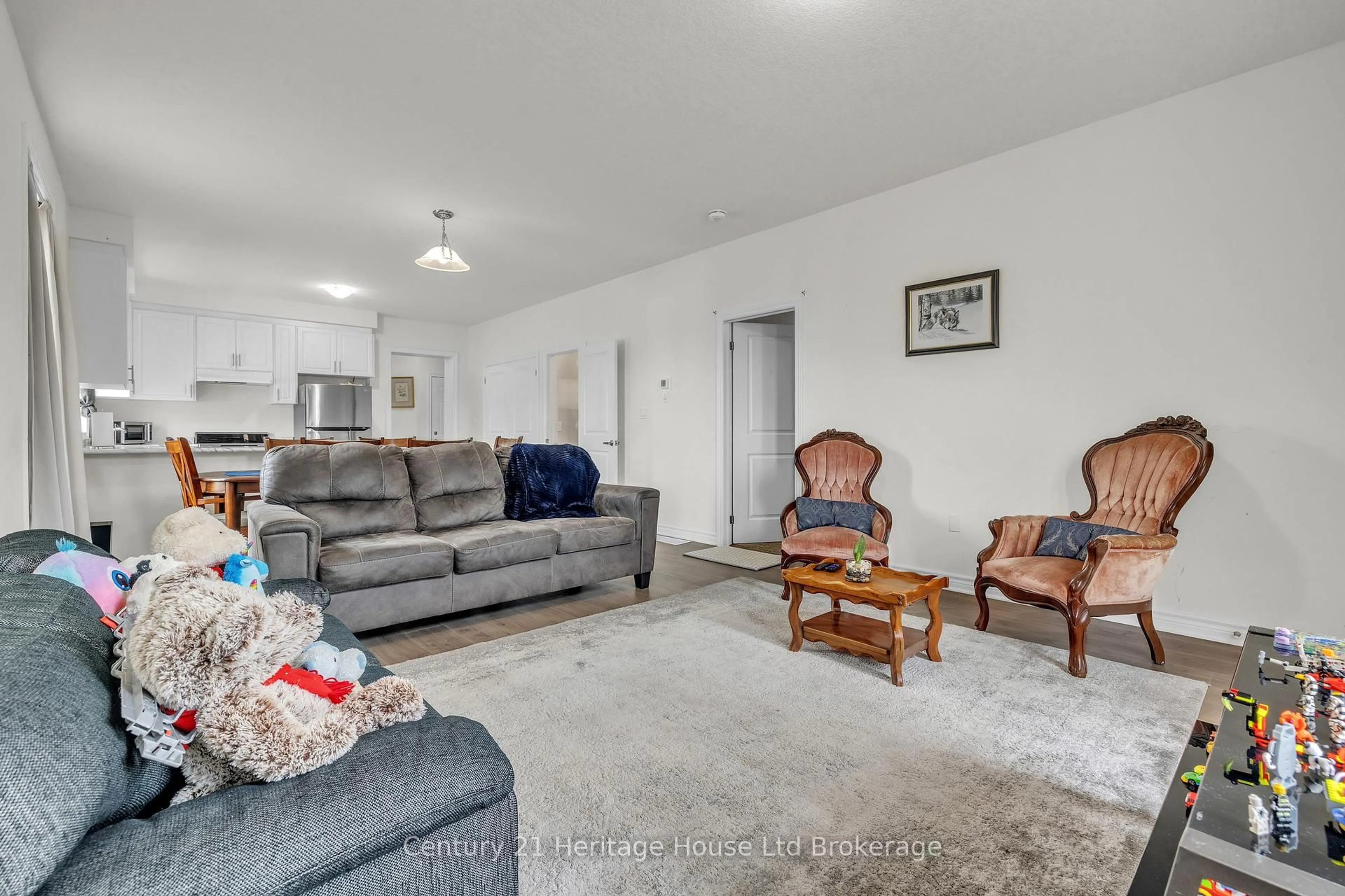 Living room with furniture, unknown for 24 HARWOOD St, Tillsonburg Ontario N4G 0J8