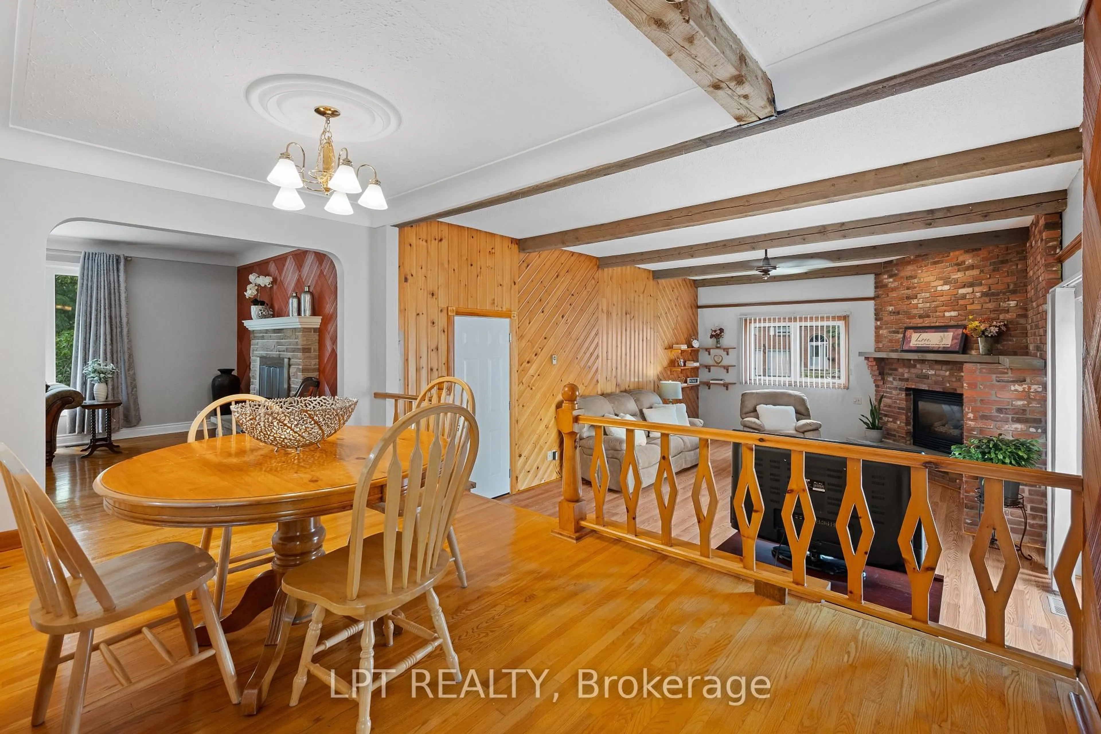 Dining room, unknown for 788 Meadowood Rd, Kingston Ontario K7M 5G5