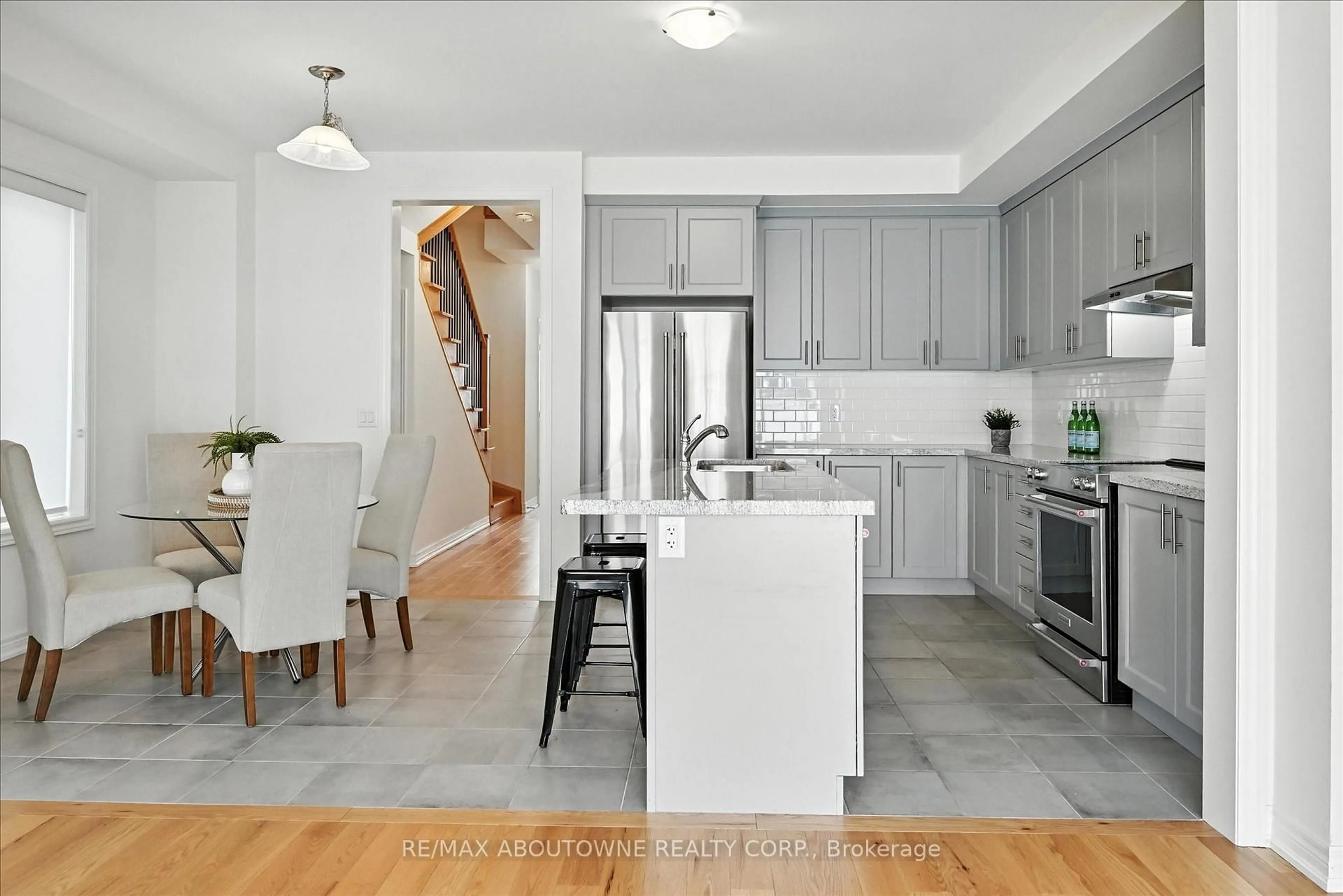 Open concept kitchen, ceramic/tile floor for 353 Raymond Rd, Hamilton Ontario L9K 0J8