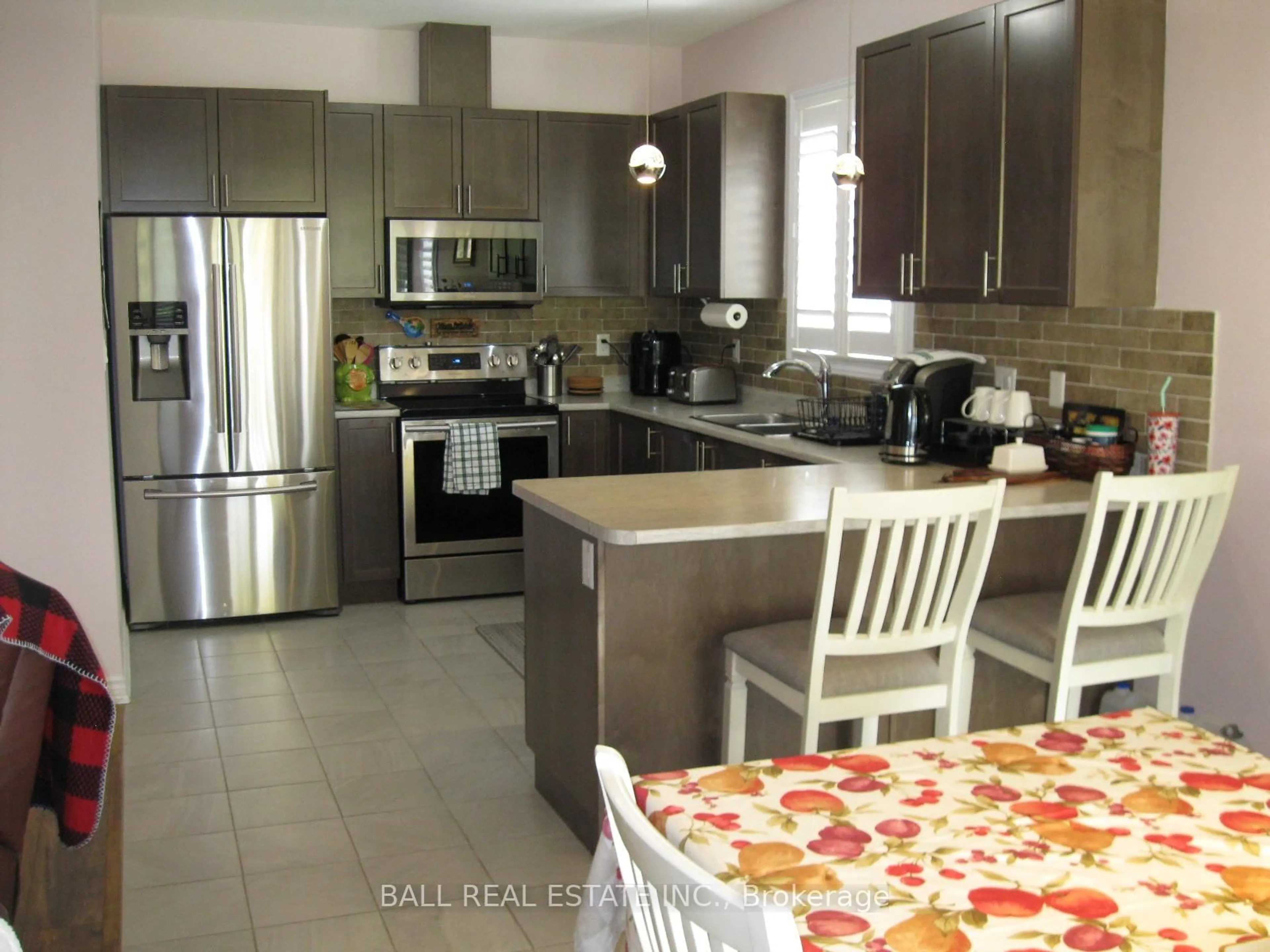 Open concept kitchen, ceramic/tile floor for 18 Lords Dr, Trent Hills Ontario K0L 1Y0