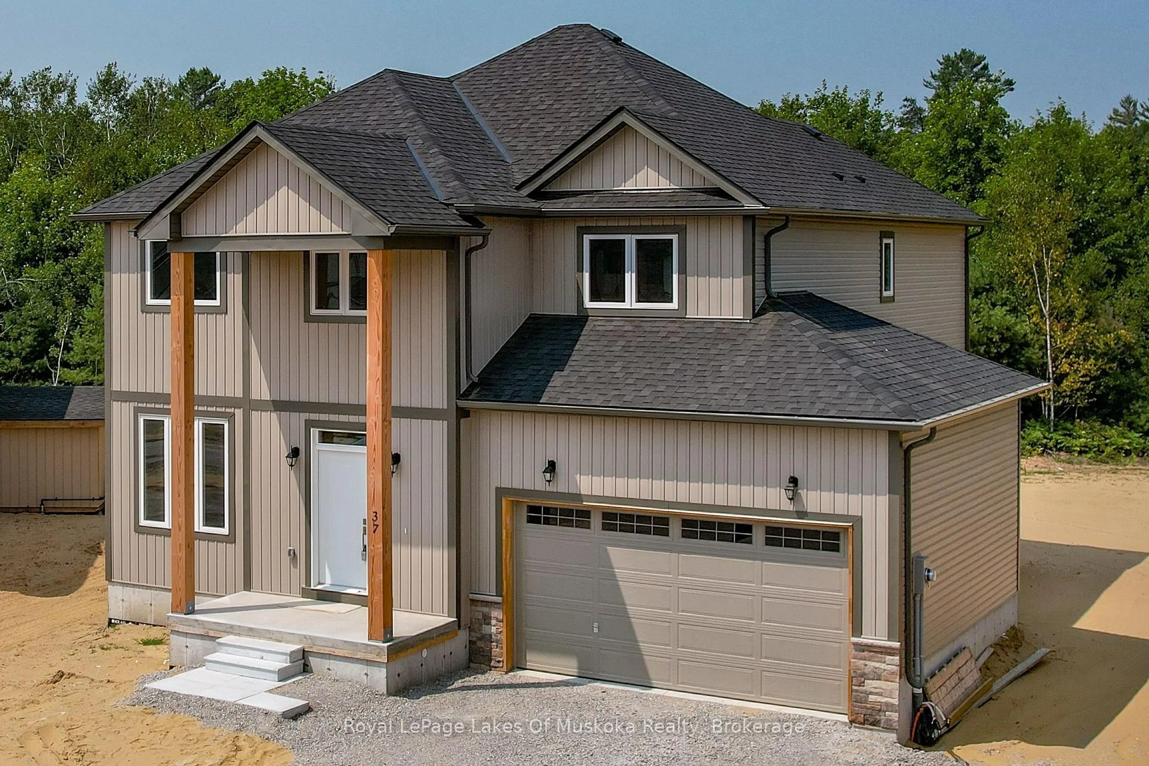 Unknown for 37 Whitehorn Park, Bracebridge Ontario P1L 0A7