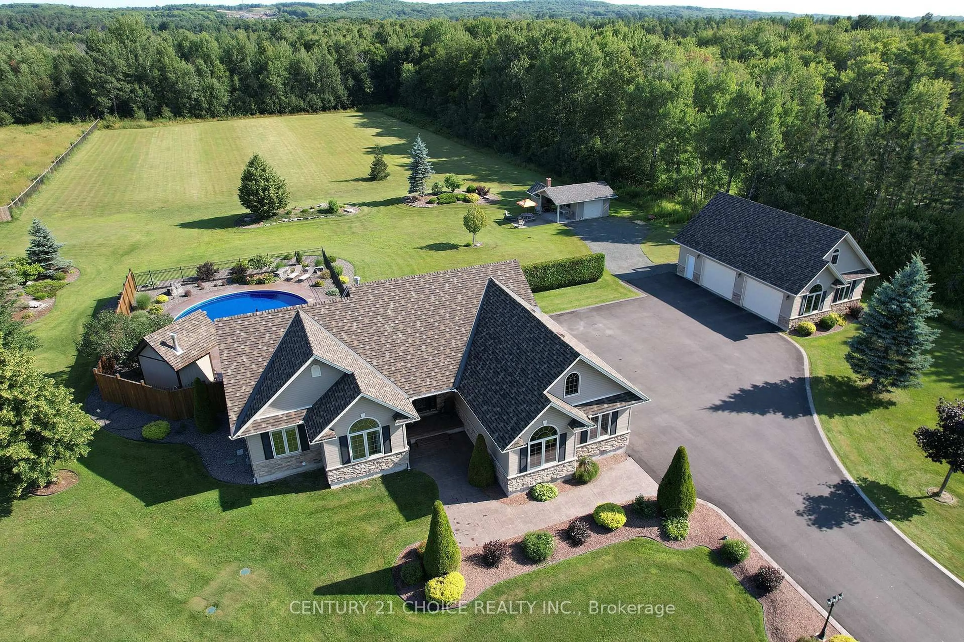 A pic from outside/outdoor area/front of a property/back of a property/a pic from drone, unknown for 1178 Third Line, Sault Ste Marie Ontario P6A 5K8
