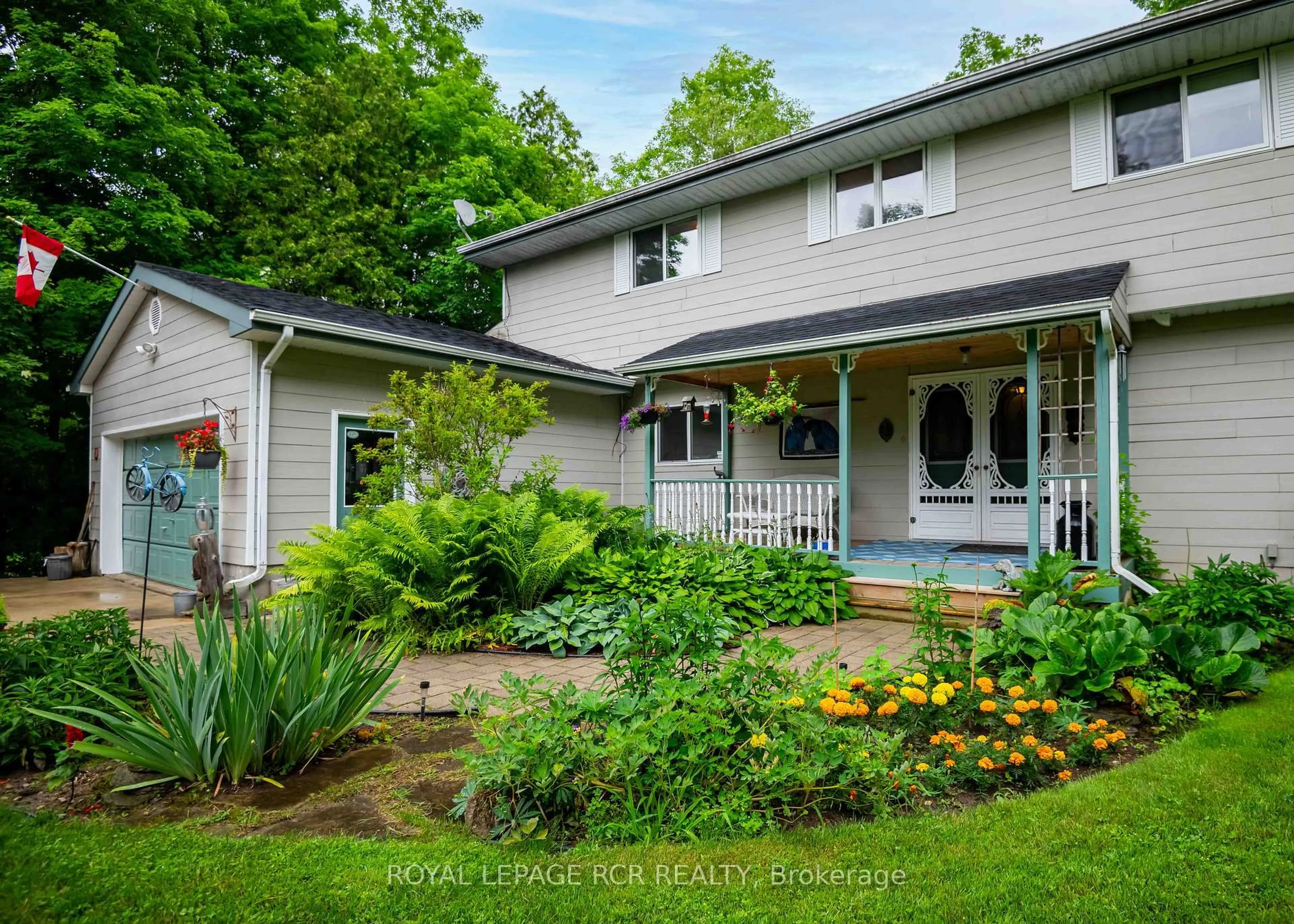 A pic from outside/outdoor area/front of a property/back of a property/a pic from drone, street for 308392 Hockley Rd, Mono Ontario L9W 6N4