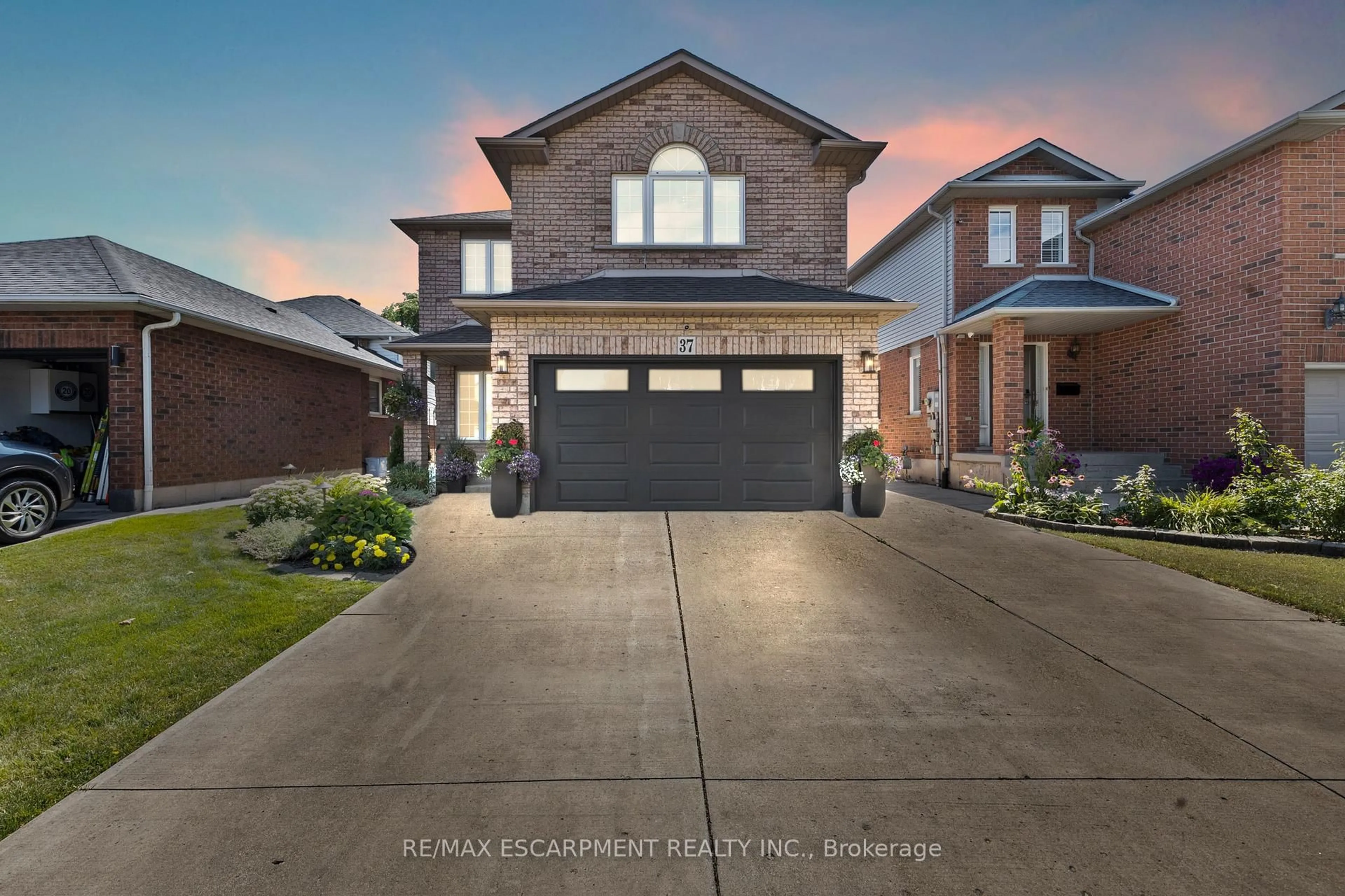 Home with brick exterior material, street for 37 Darrow Dr, Hamilton Ontario L8E 4P4
