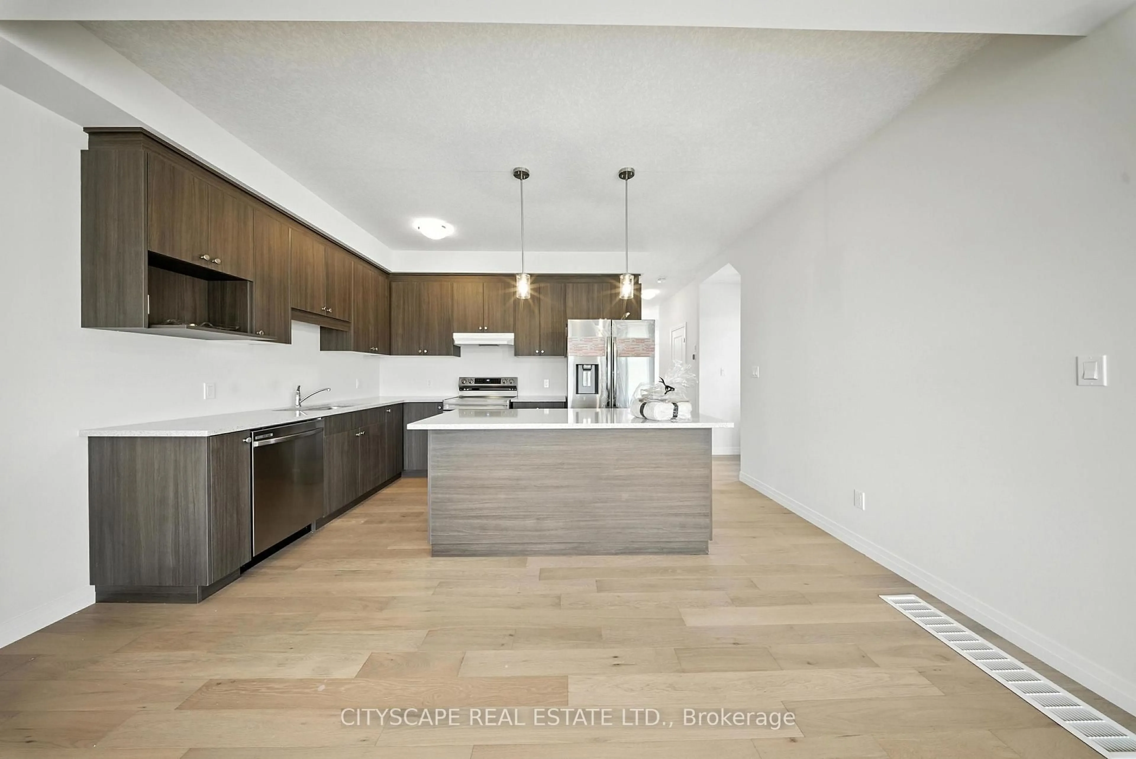 Open concept kitchen, unknown for 39 Rivergreen Cres, Cambridge Ontario N1S 0G1