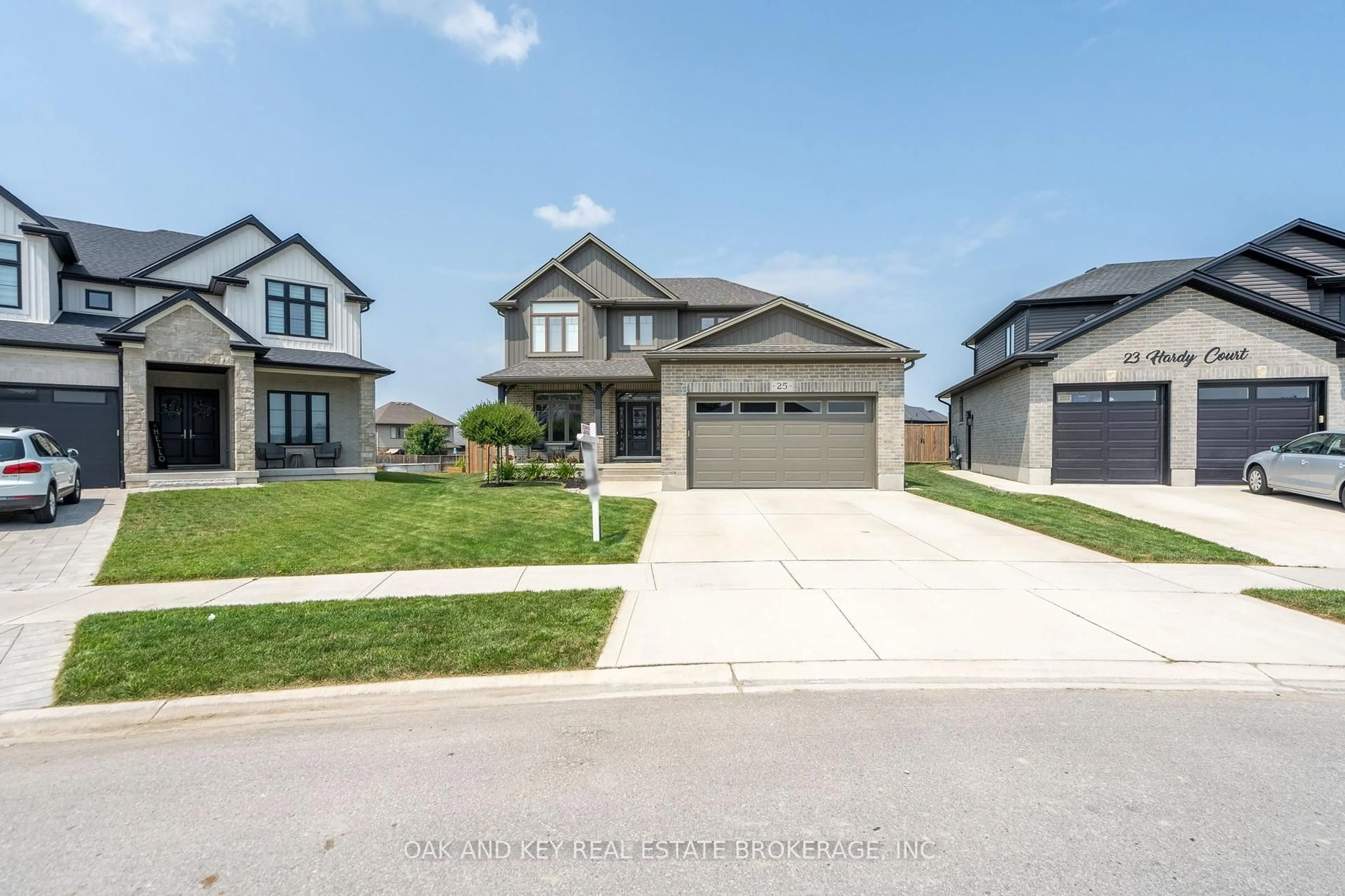 Unknown for 25 Hardy Crt, Lucan Biddulph Ontario N0M 2J0
