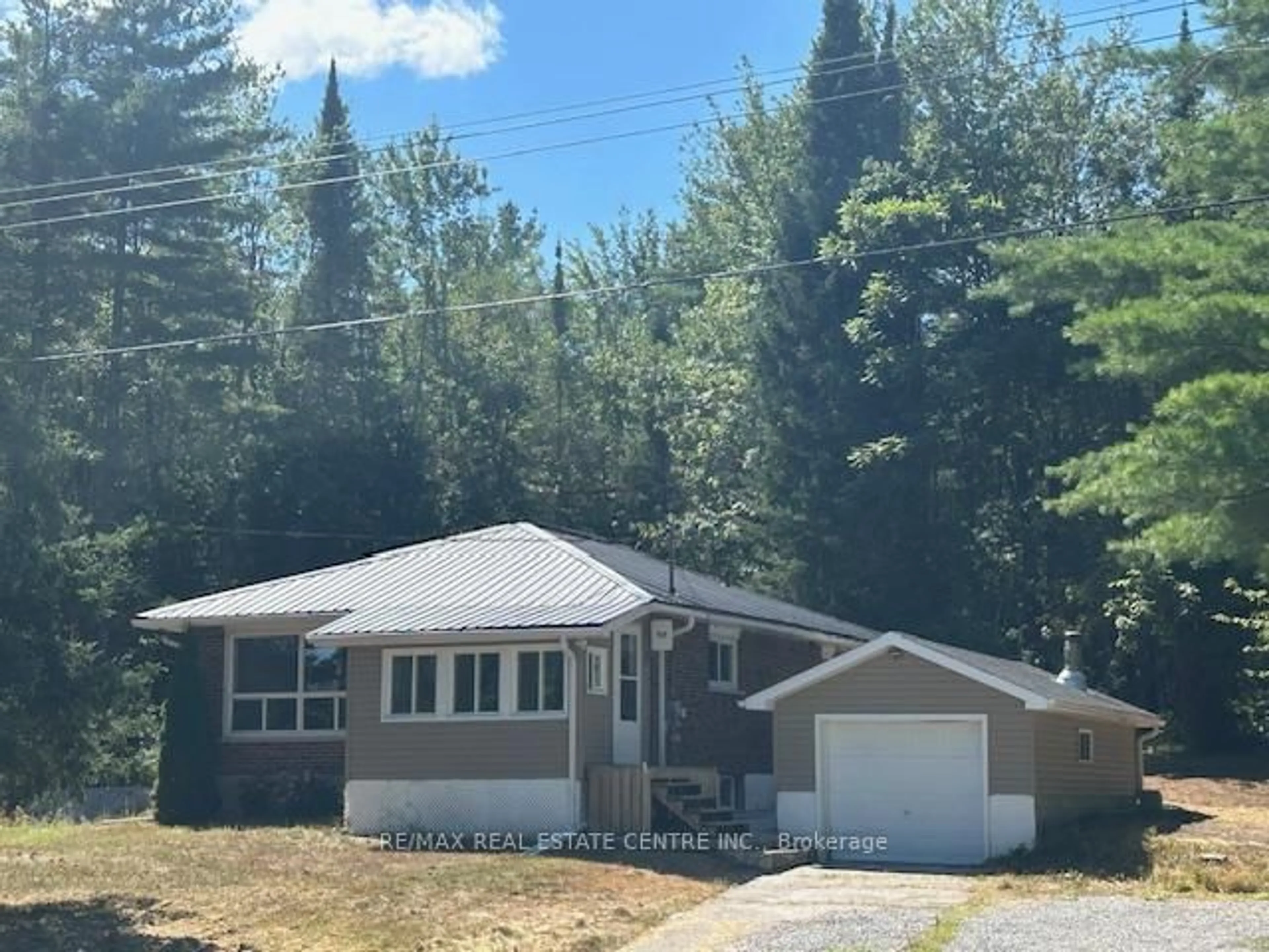 Home with vinyl exterior material, unknown for 4885 Monck Rd, Kawartha Lakes Ontario K0M 2A0