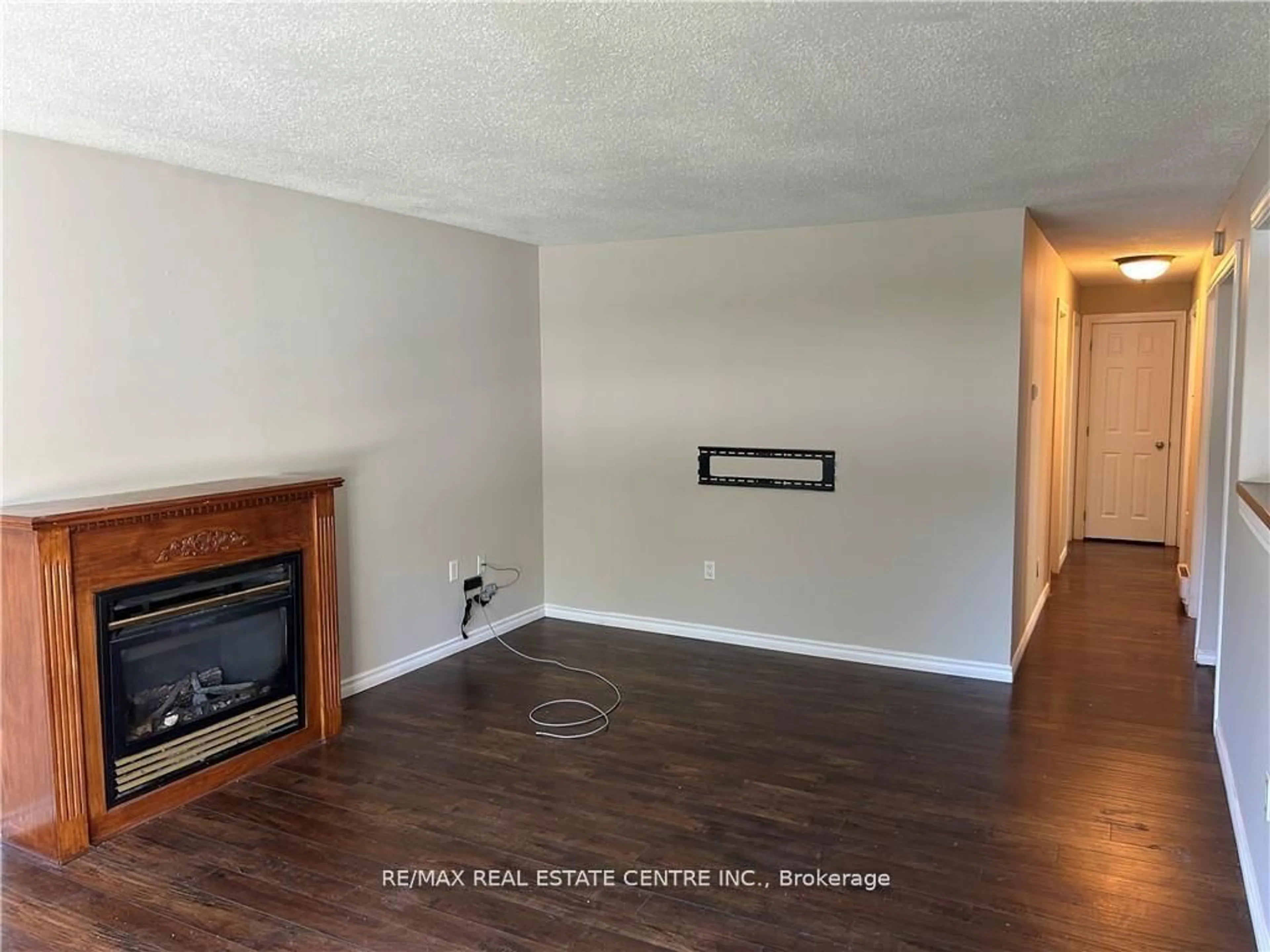A pic of a room for 4885 Monck Rd, Kawartha Lakes Ontario K0M 2A0