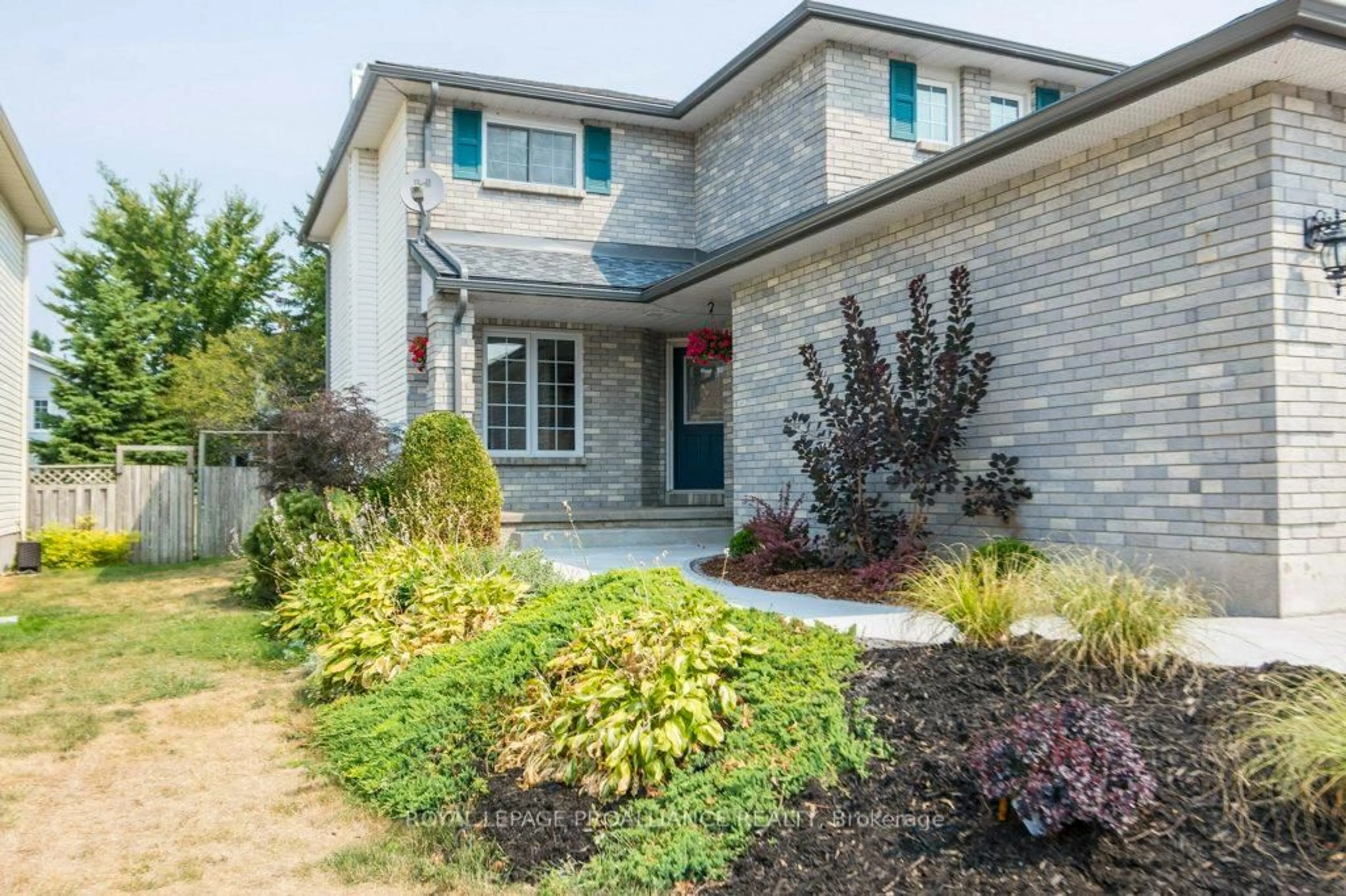 Home with brick exterior material, street for 14 Sherwood Cres, Belleville Ontario K8P 5G1