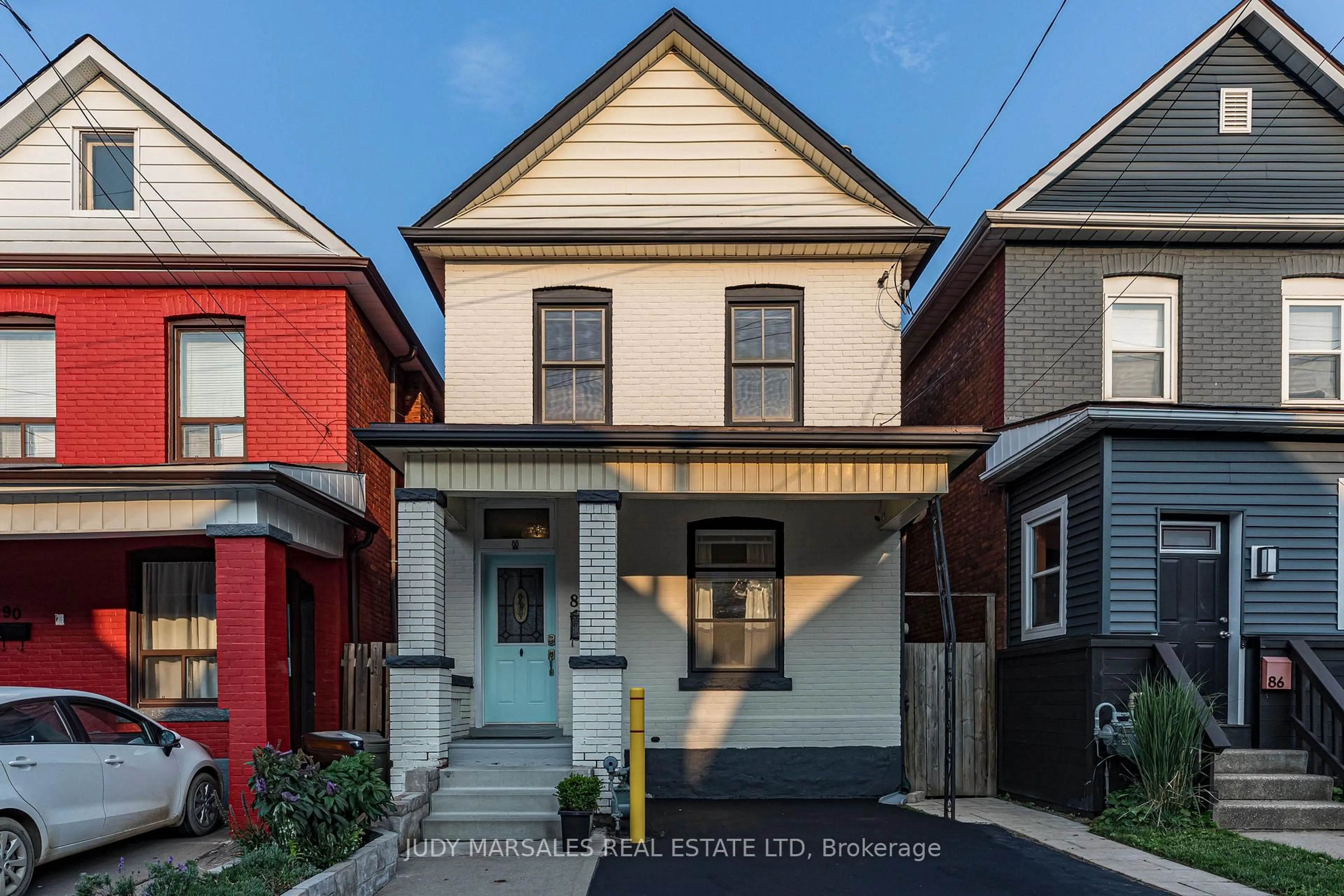 Home with brick exterior material, street for 88 Oxford St, Hamilton Ontario L8R 2X1
