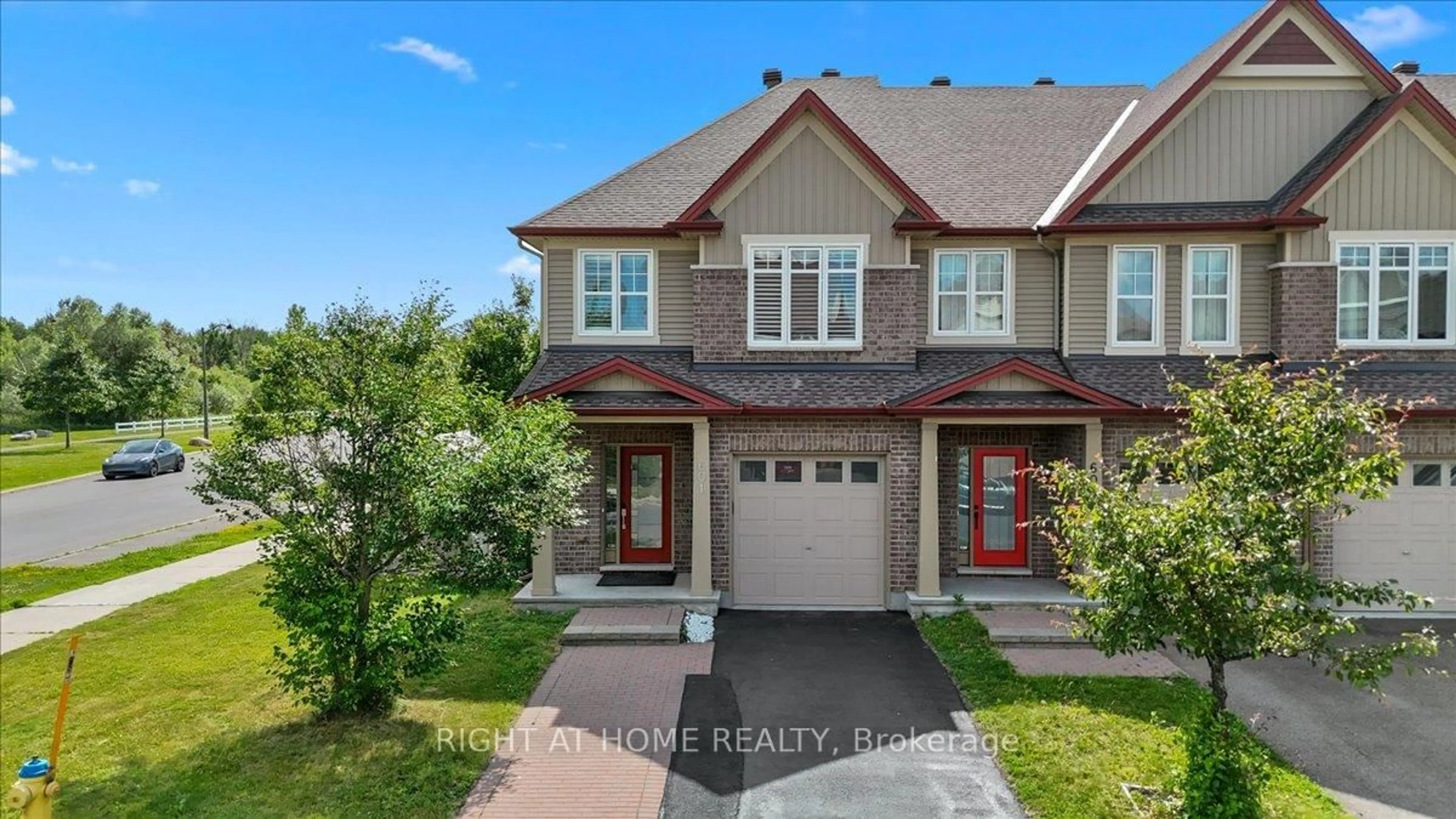 Unknown for 601 WILLOWMERE Way, Ottawa Ontario K1T 0K2