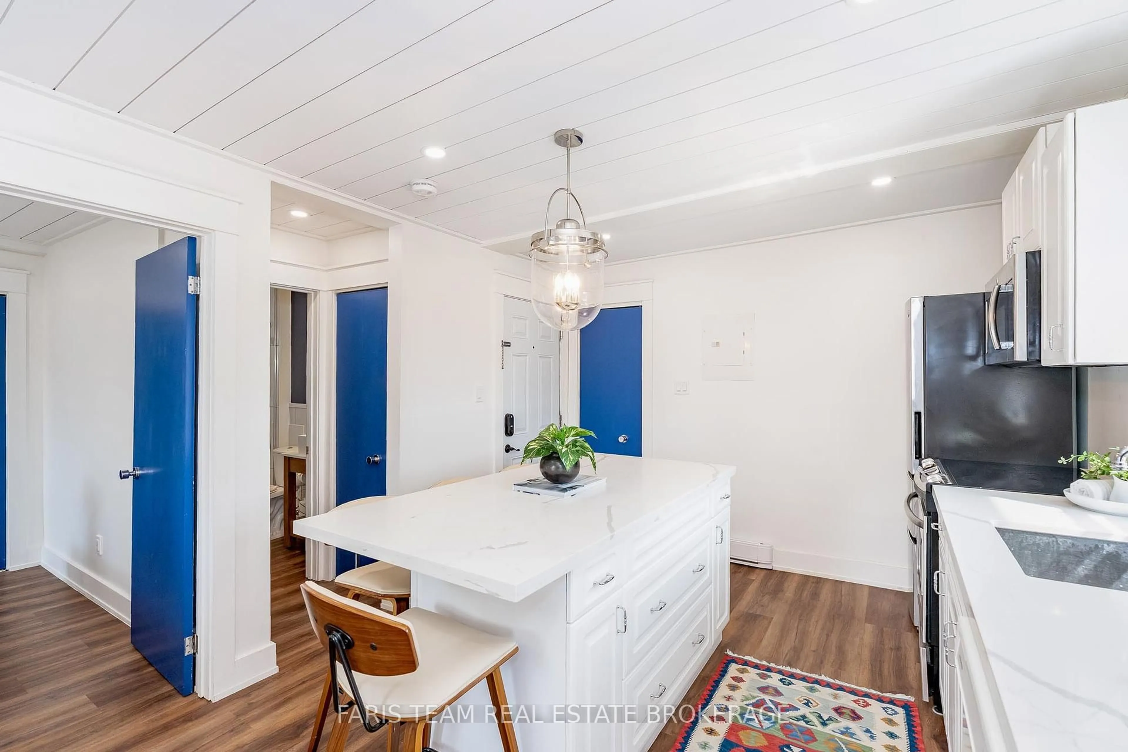 Open concept kitchen, unknown for 110 Sykes St #303, Meaford Ontario N4L 1S6