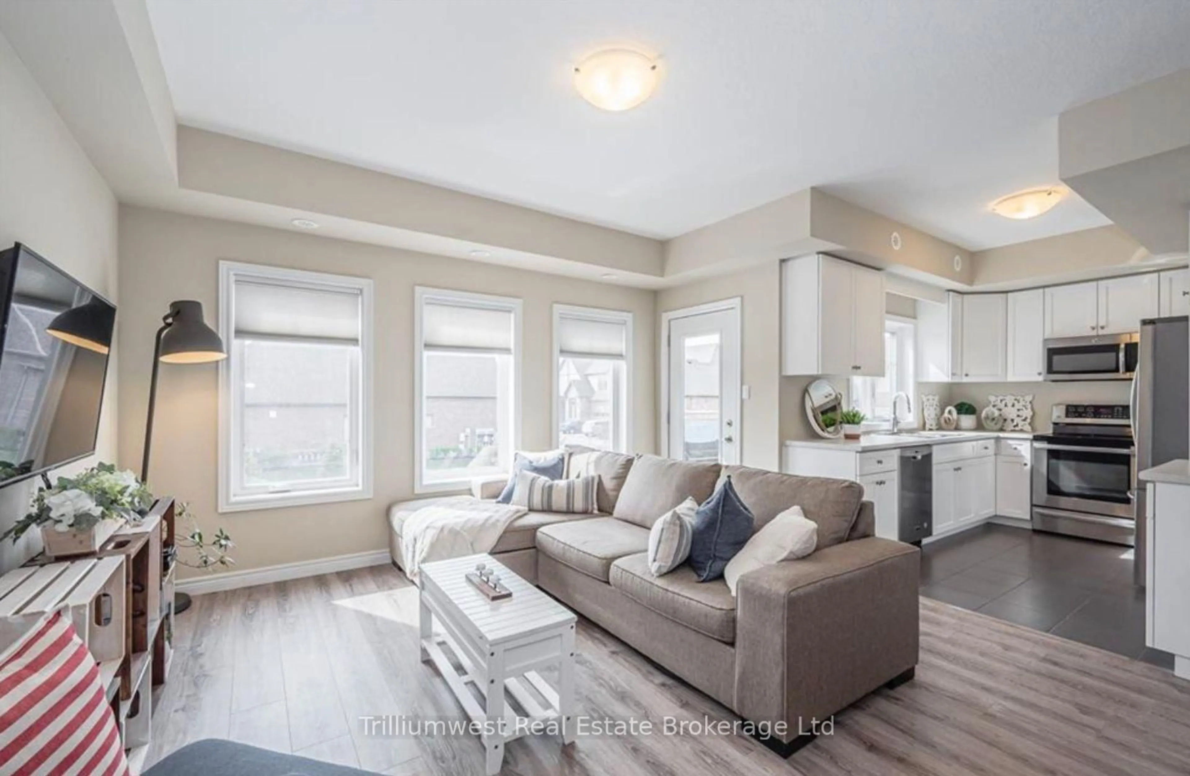 Living room with furniture, unknown for 39 Kay Cres #13, Guelph Ontario N1L 0N5
