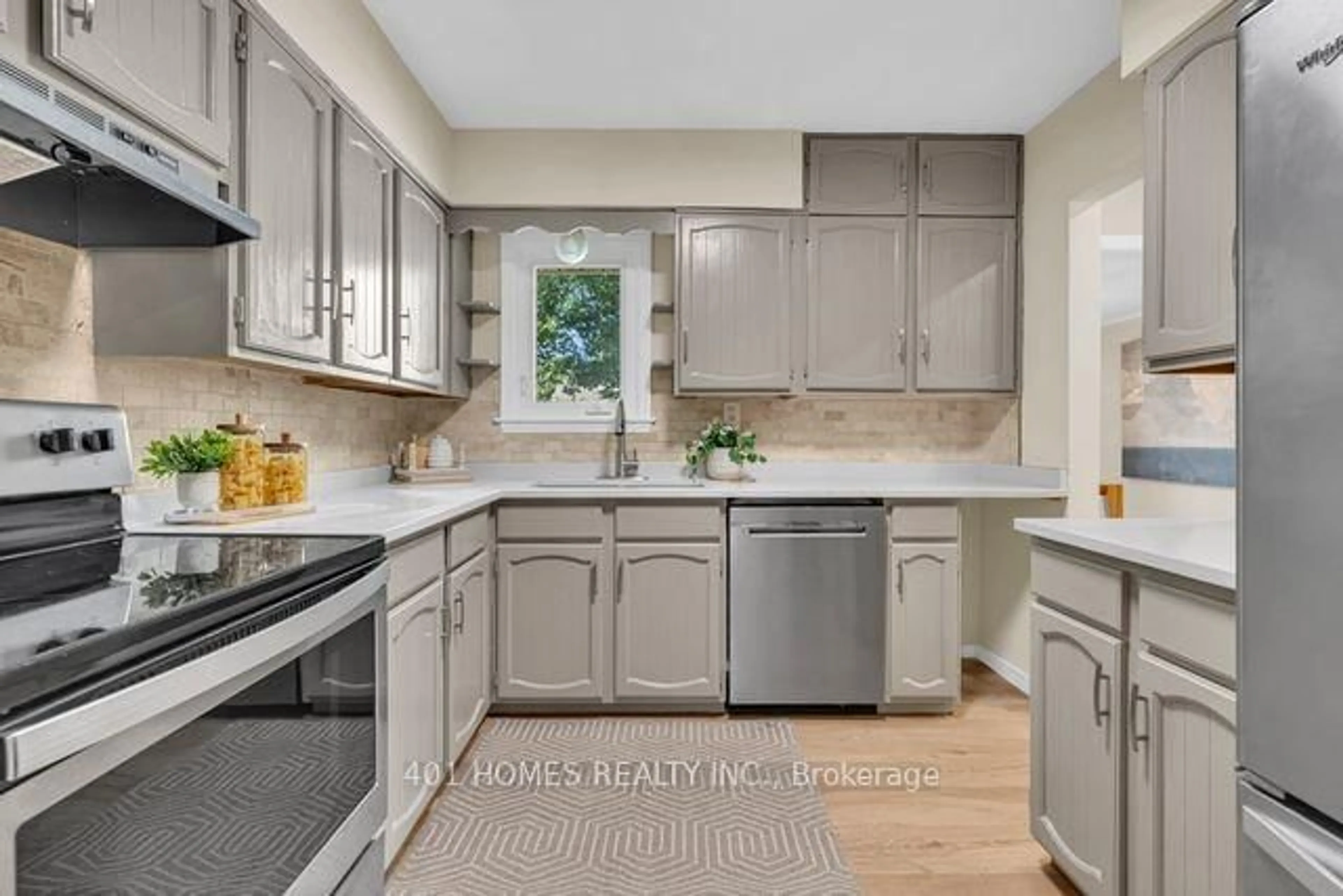 Open concept kitchen, unknown for 3711 Dandurand Blvd, Windsor Ontario N9E 2G4