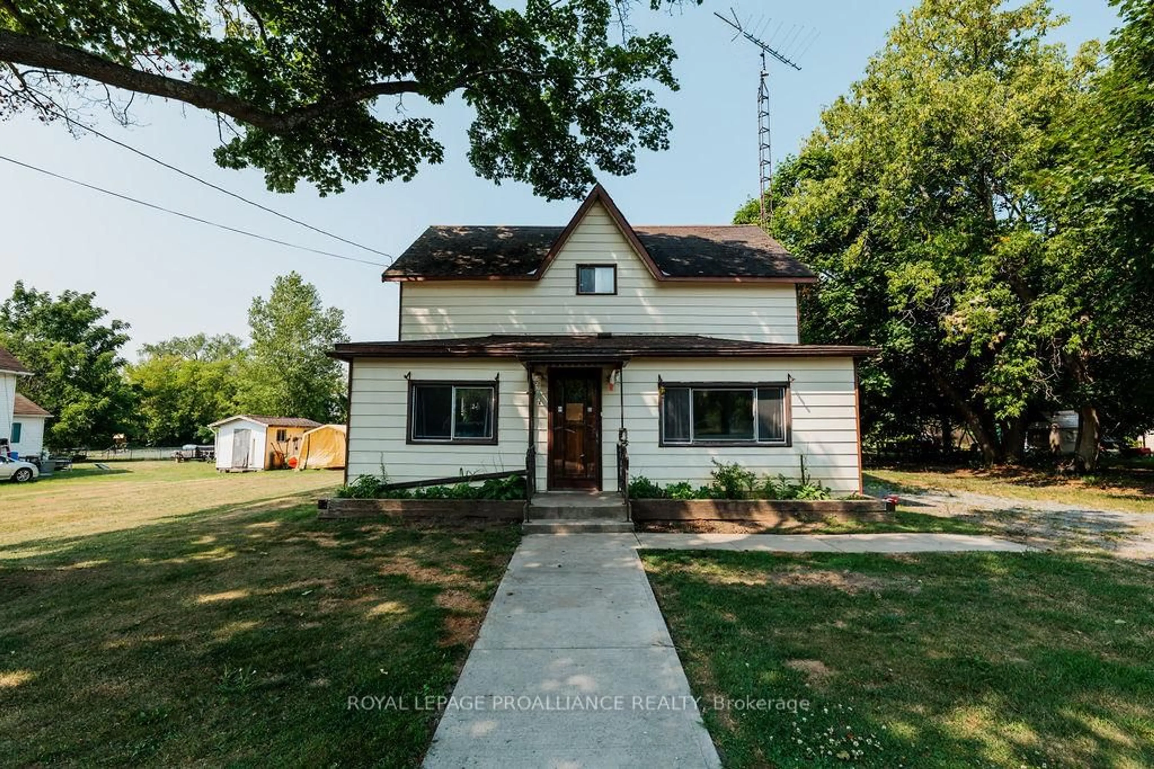 Unknown for 72 Doxtator Dr, Belleville Ontario K8N 4Z4