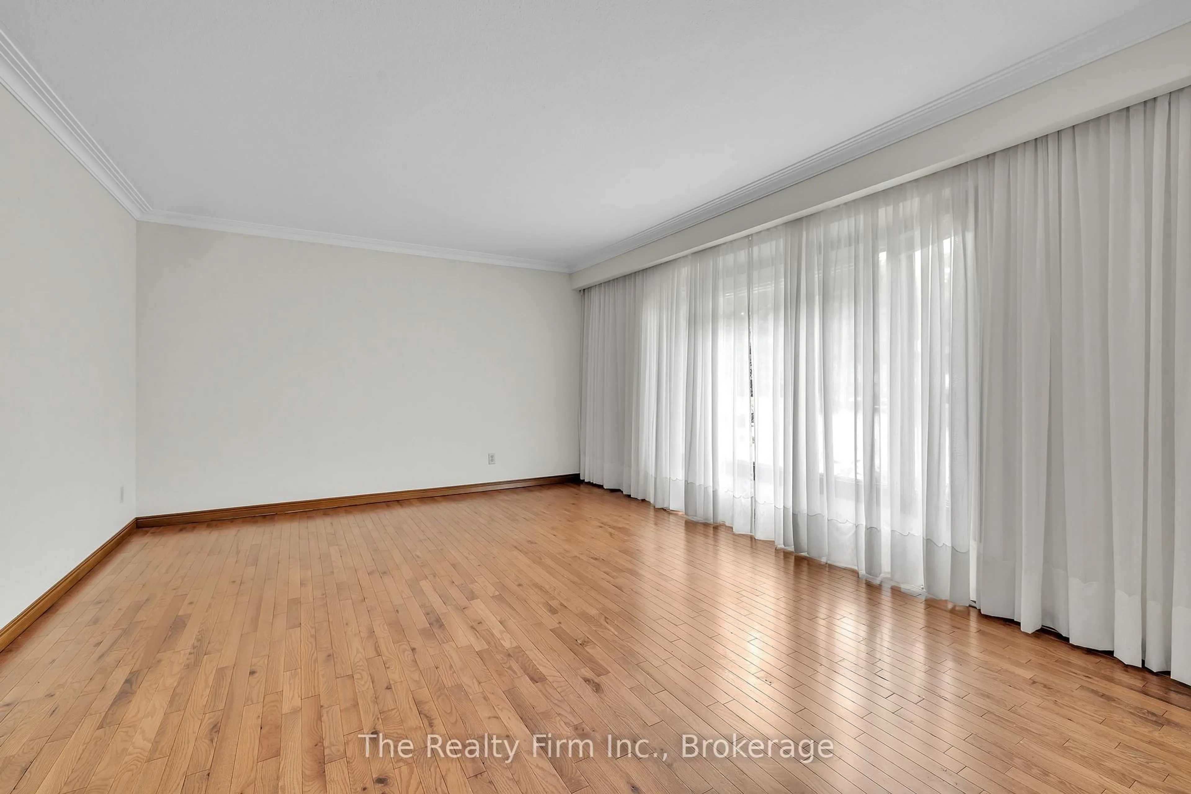 A pic of a room for 319 Robinson St, Woodstock Ontario N4S 3B8
