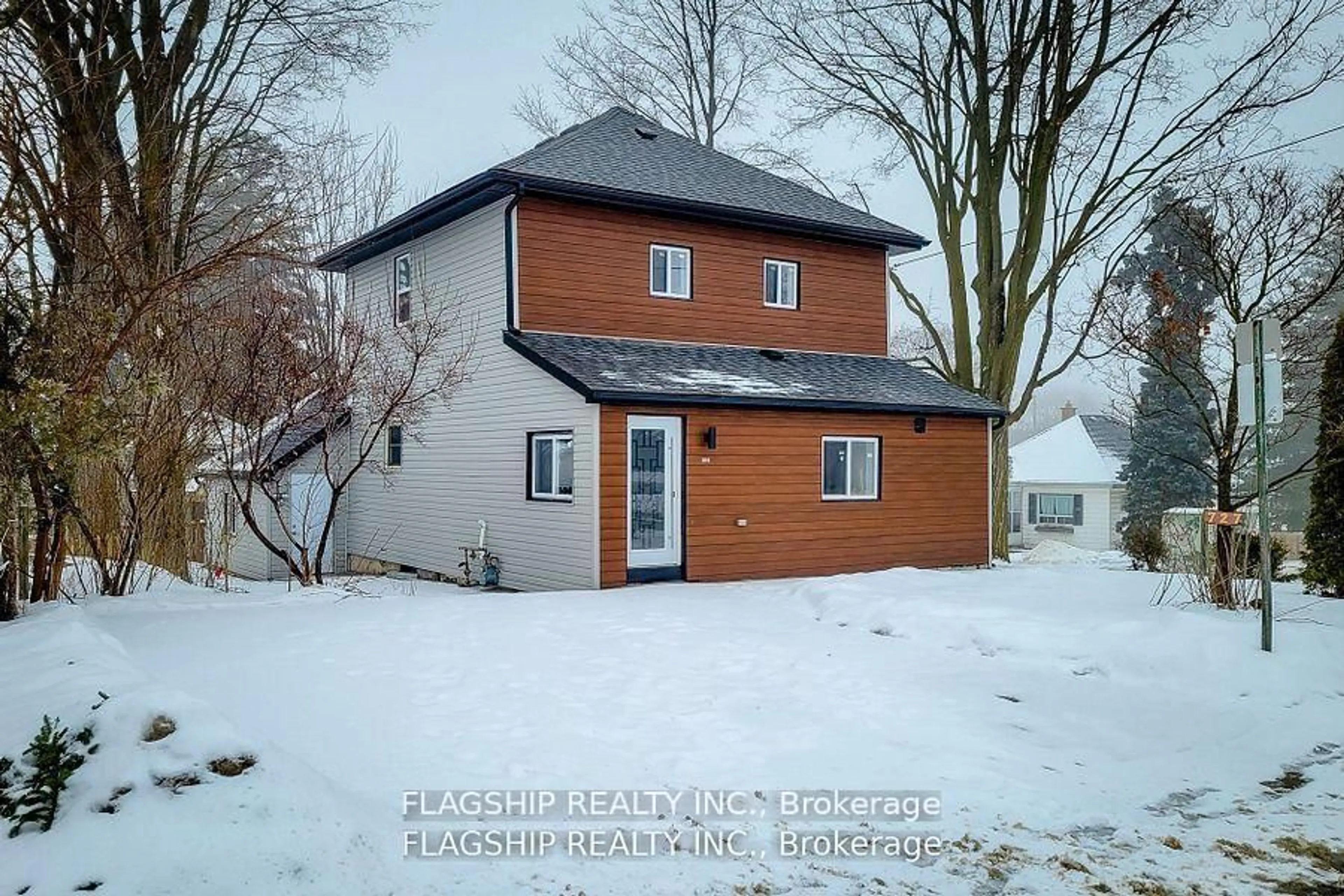 Unknown for 727 College Ave, Woodstock Ontario N4S 2C7