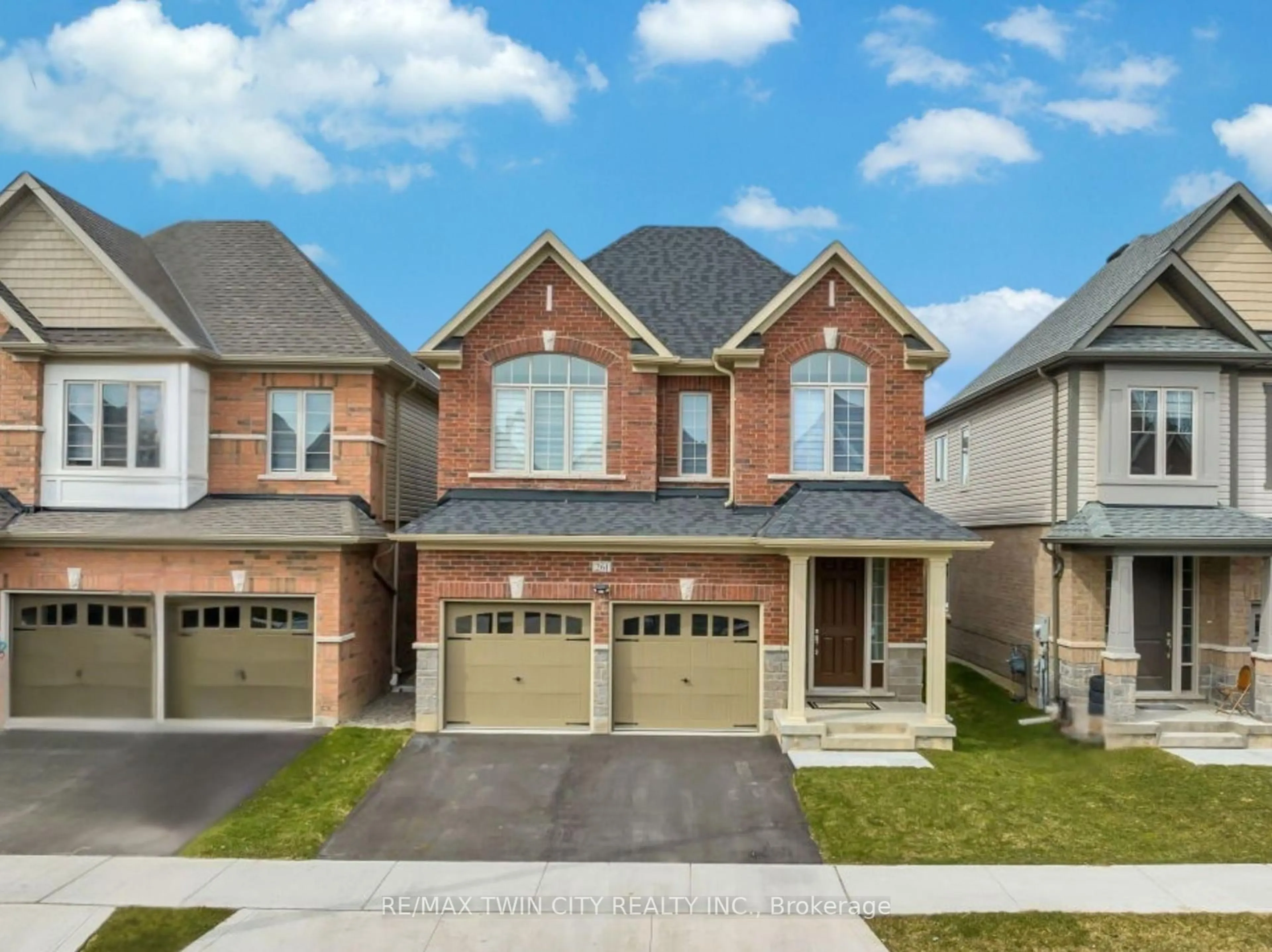 Home with brick exterior material, street for 261 Broadacre Dr, Kitchener Ontario N2R 0S6