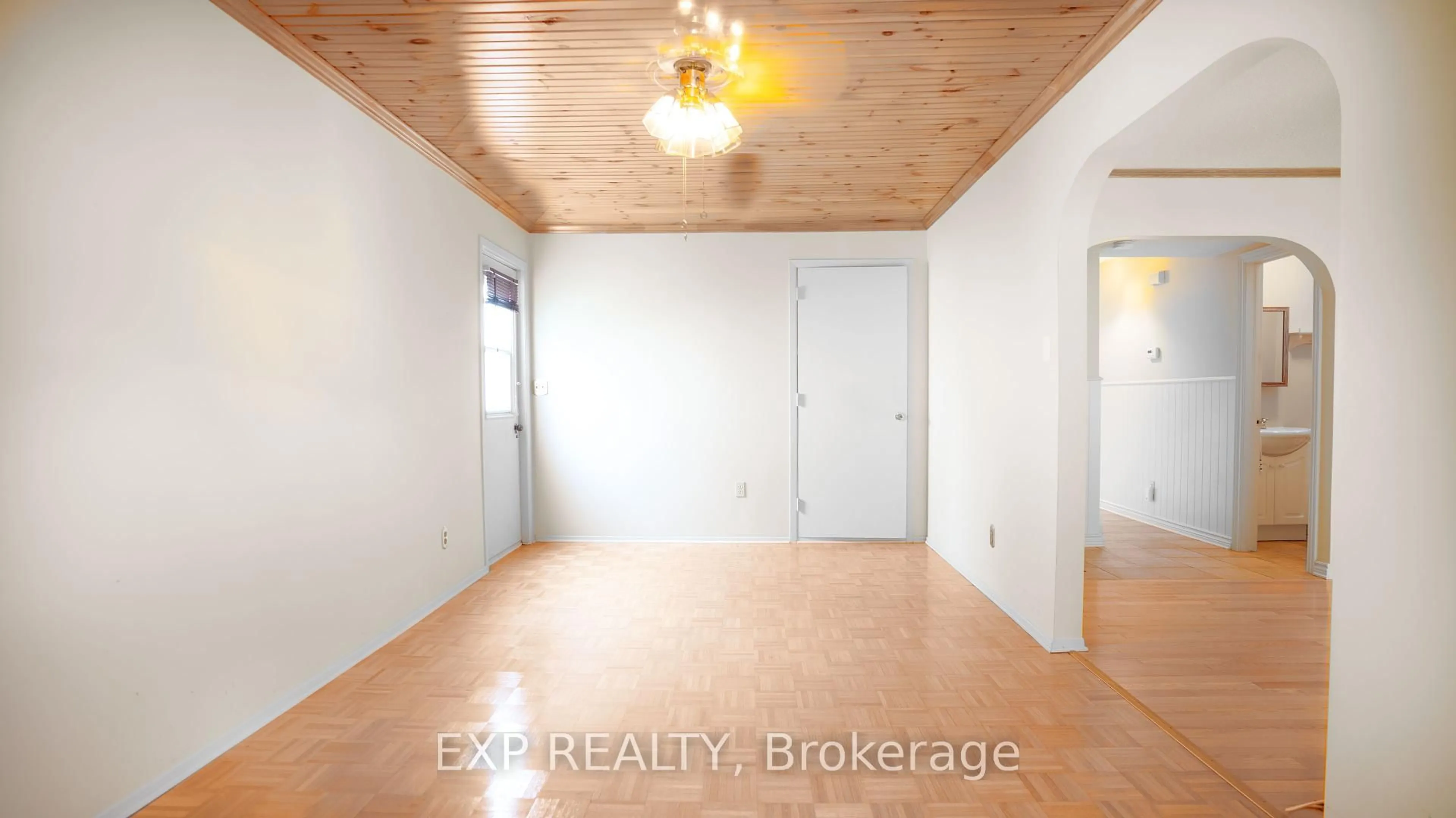 A pic of a room for 165 McClellan Rd, Ottawa Ontario K2H 5V7