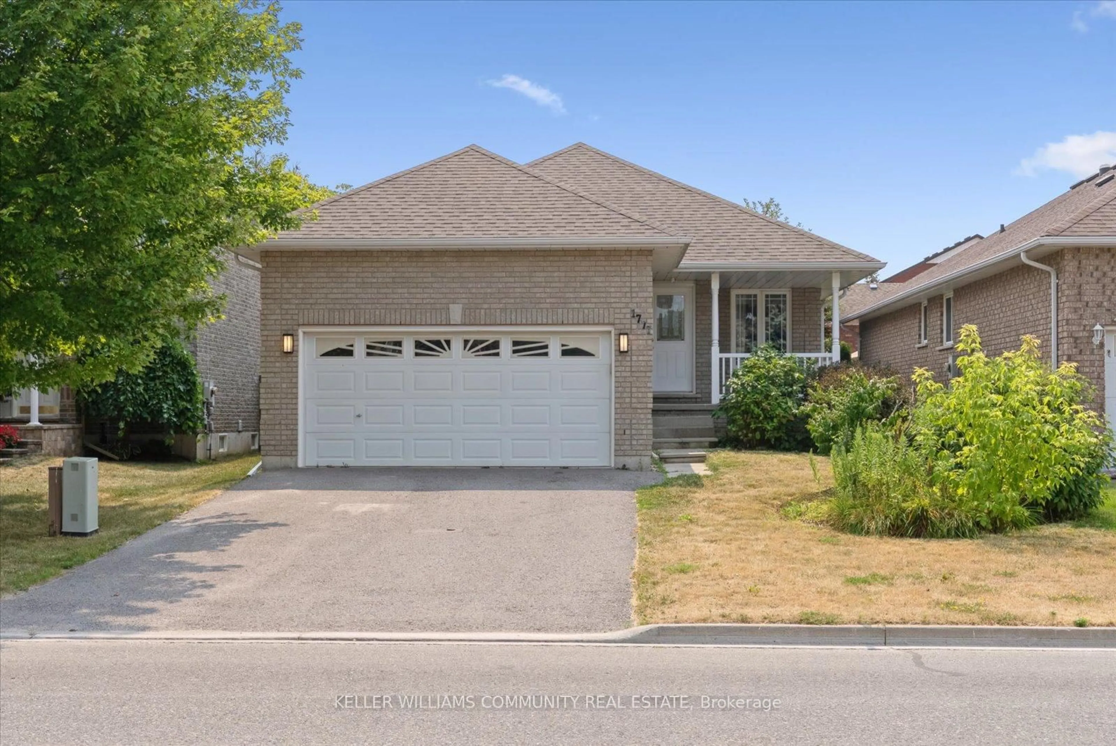 Home with vinyl exterior material, street for 1777 Keppler Cres, Peterborough West Ontario K9K 2P1