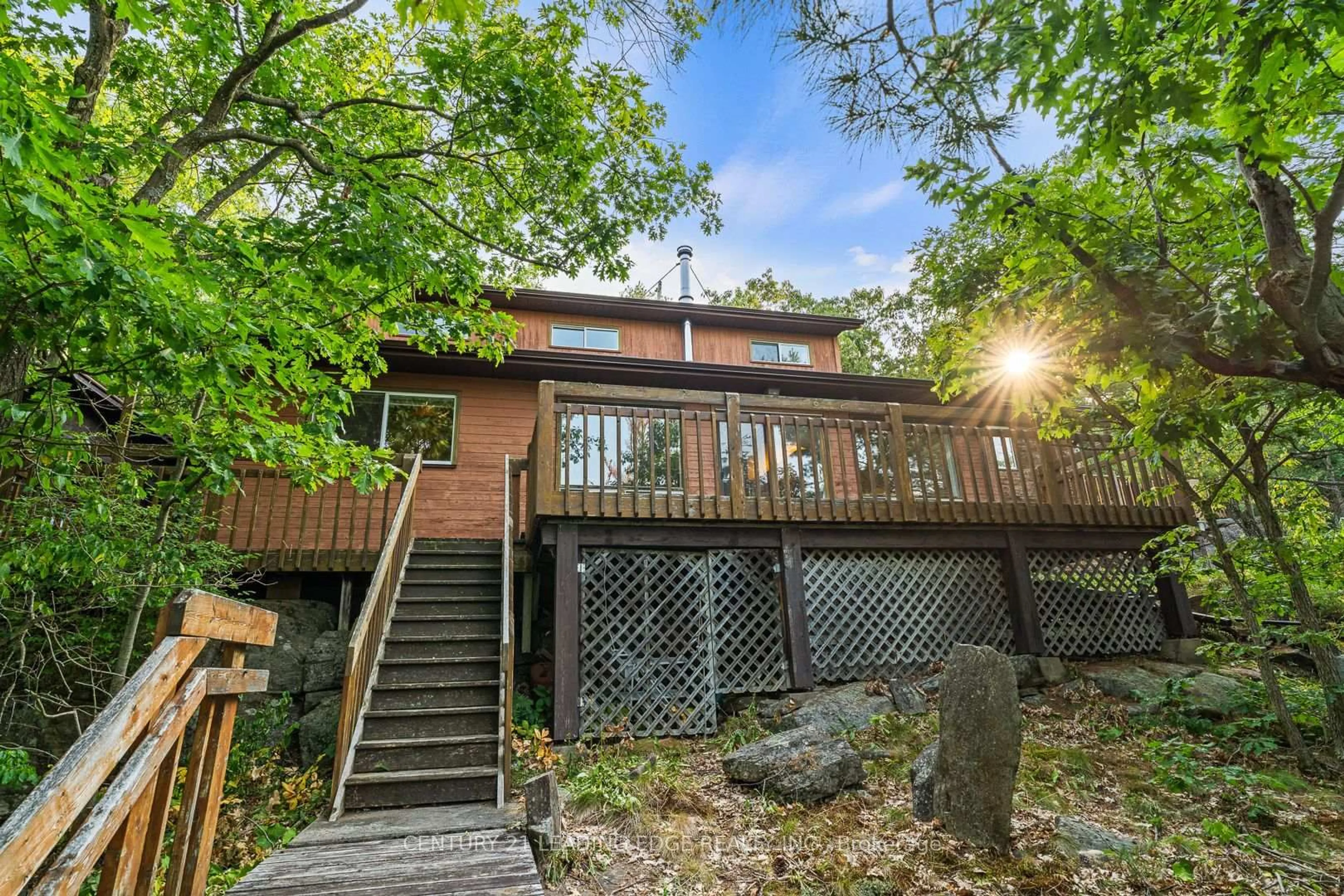 Patio, unknown for 764 Peninsula Rd, Gravenhurst Ontario P0E 1G0