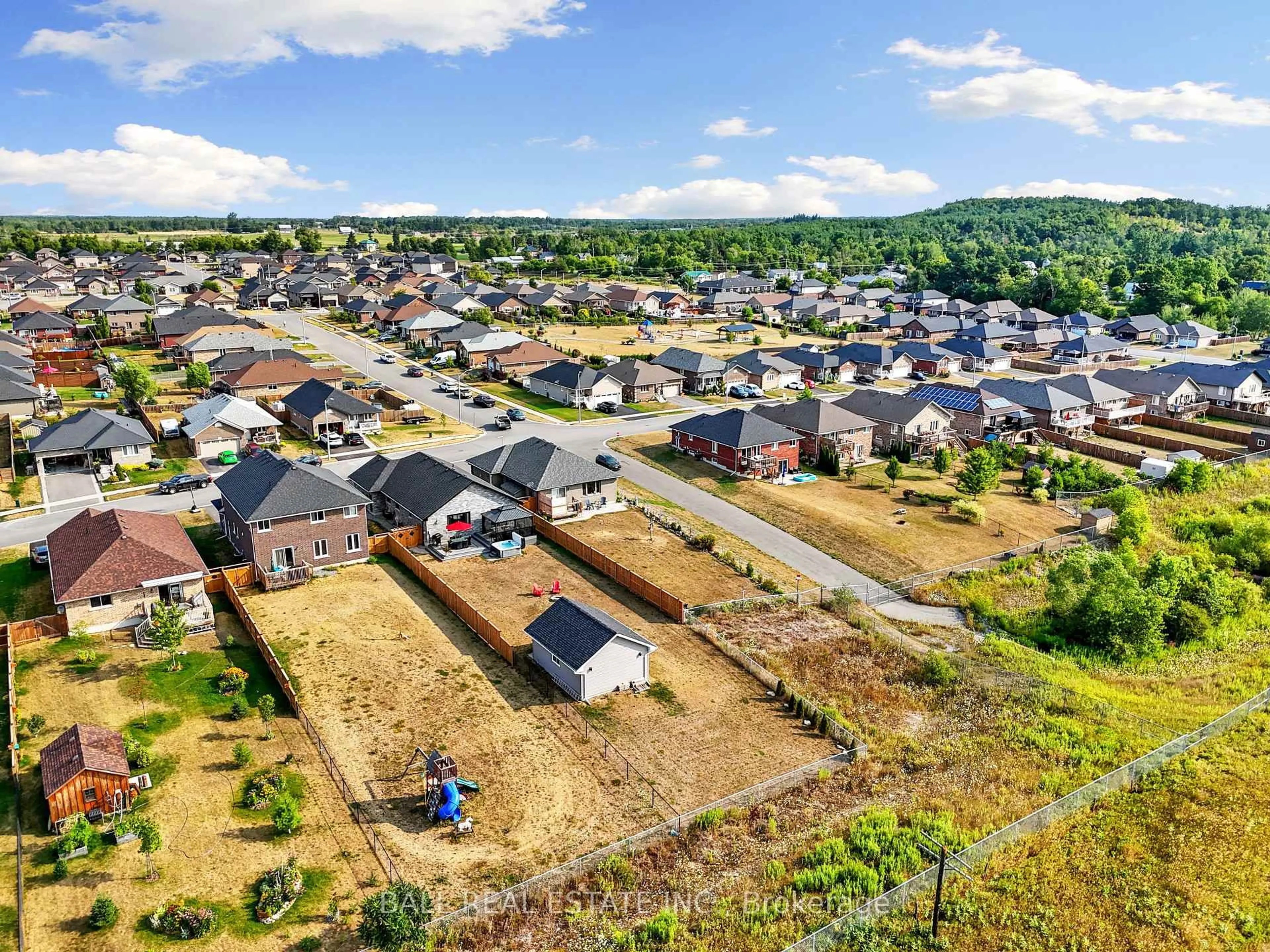 A pic from outside/outdoor area/front of a property/back of a property/a pic from drone, street for 3 Darrell Drain Cres, Asphodel-Norwood Ontario K0L 2V0