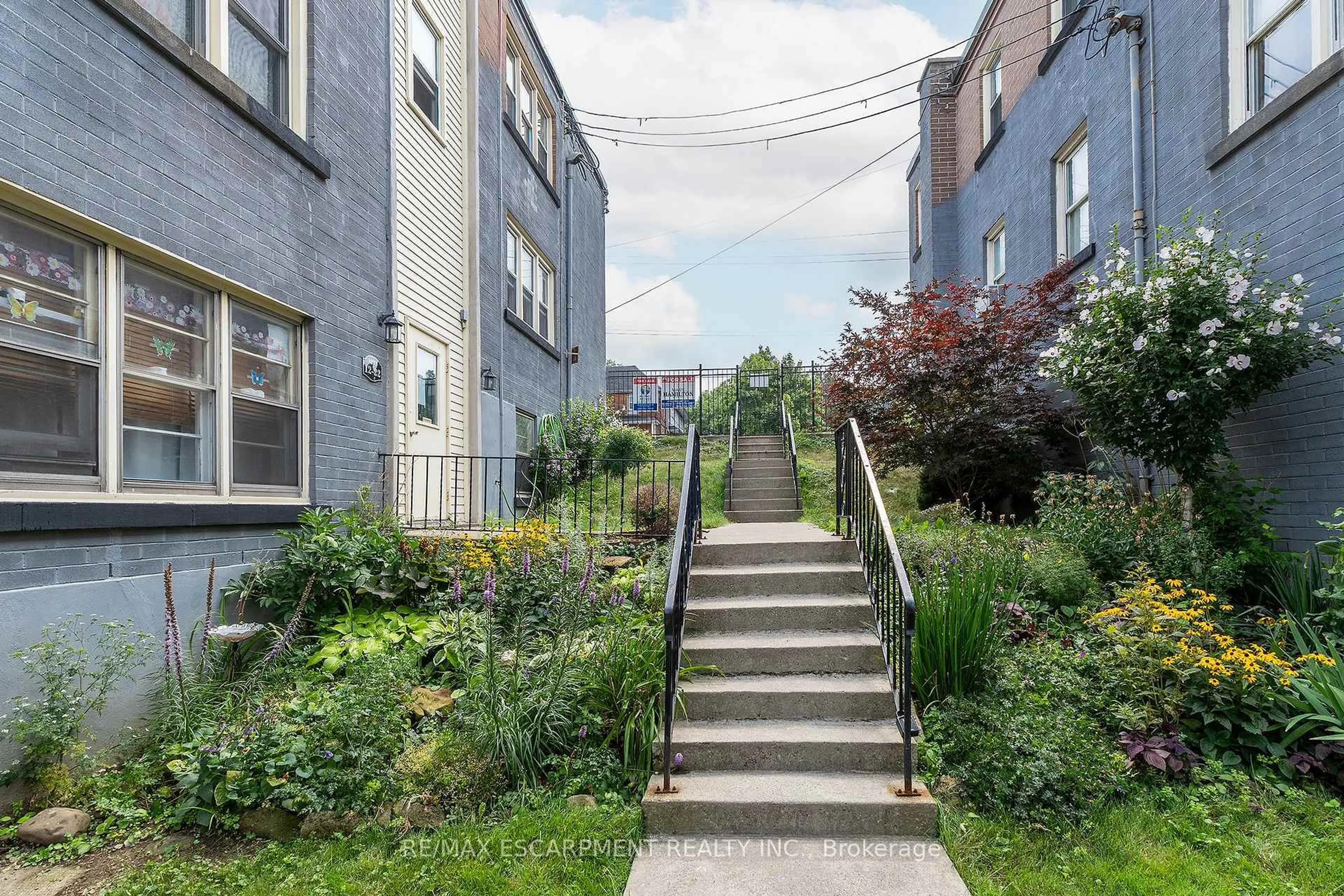 Patio, street for 1759 King St #14, Hamilton Ontario L8K 1V6