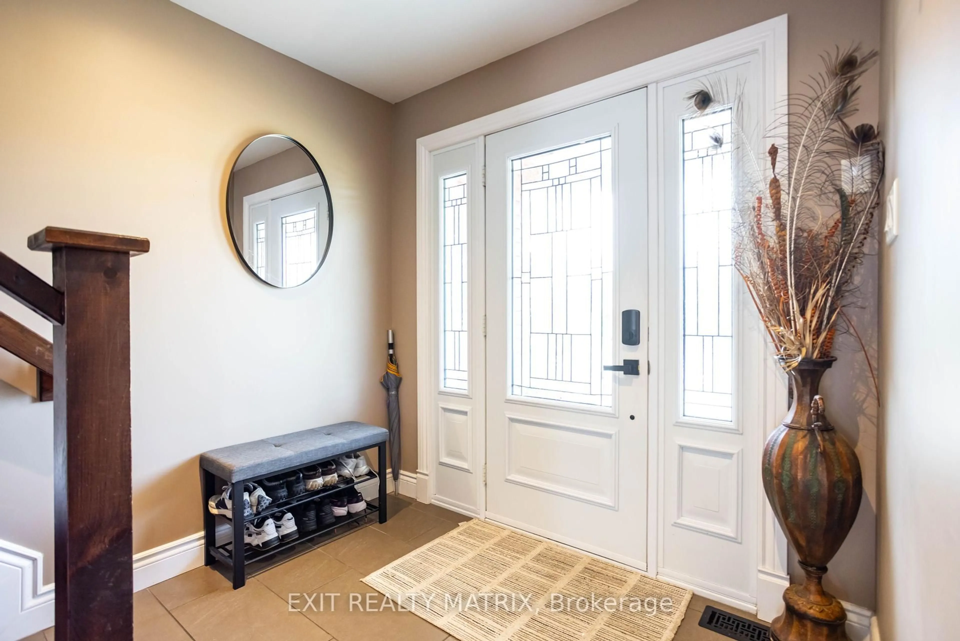 Indoor entryway for 3427 Delaney St, North Stormont Ontario K0C 1V0