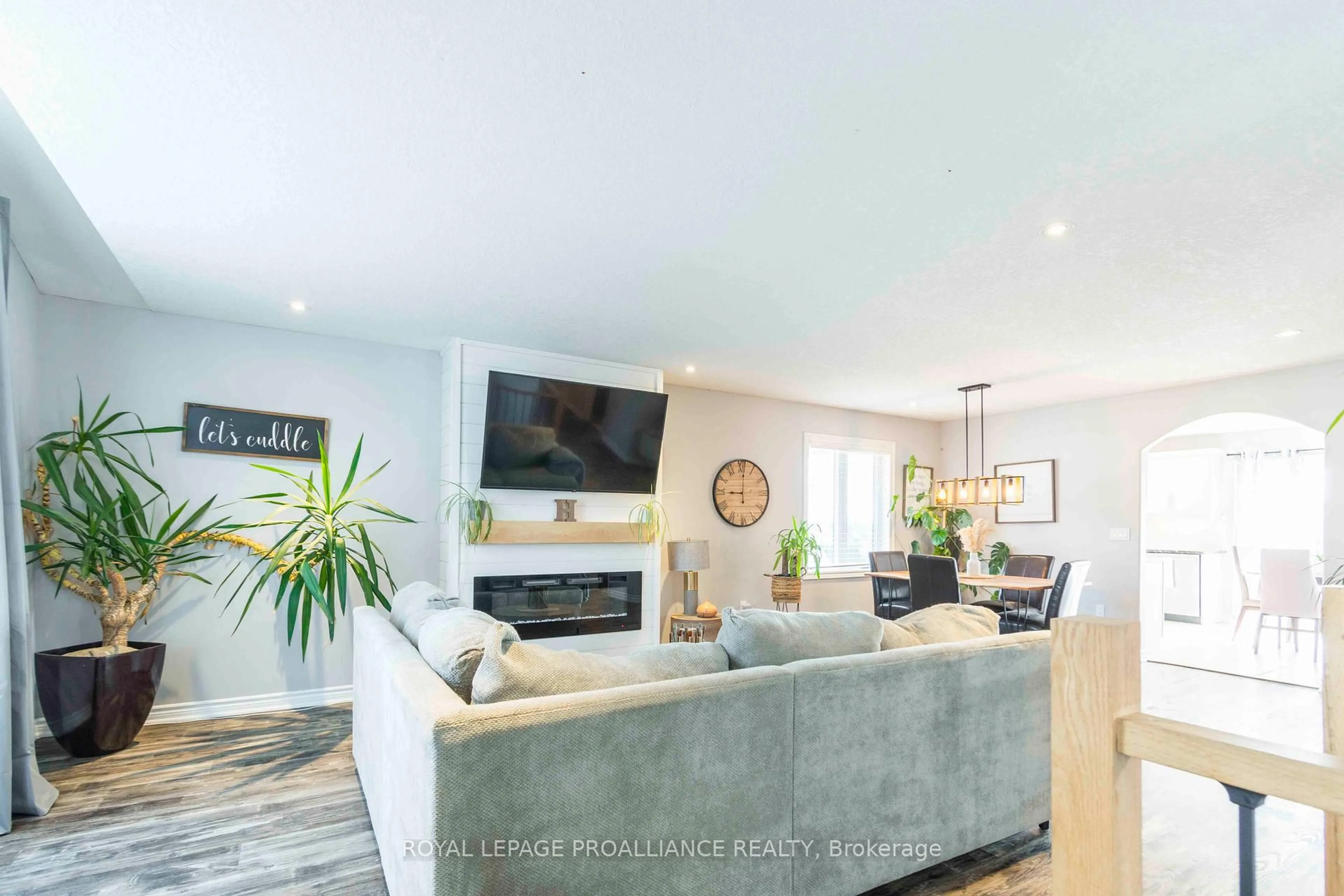 Living room with furniture, unknown for 17 Rosewood Dr, Hastings Ontario K0K 2C0