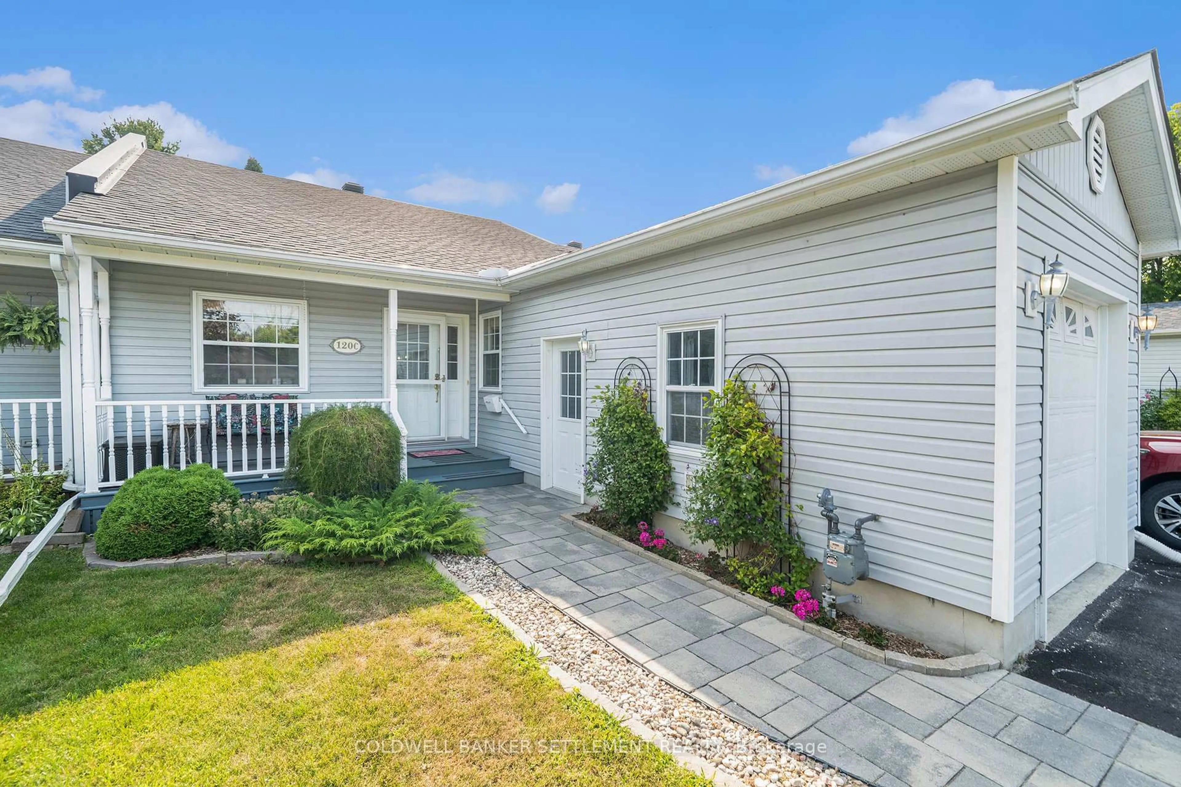Home with vinyl exterior material, street for 120 BECKWITH St #C, Perth Ontario K7H 1E1