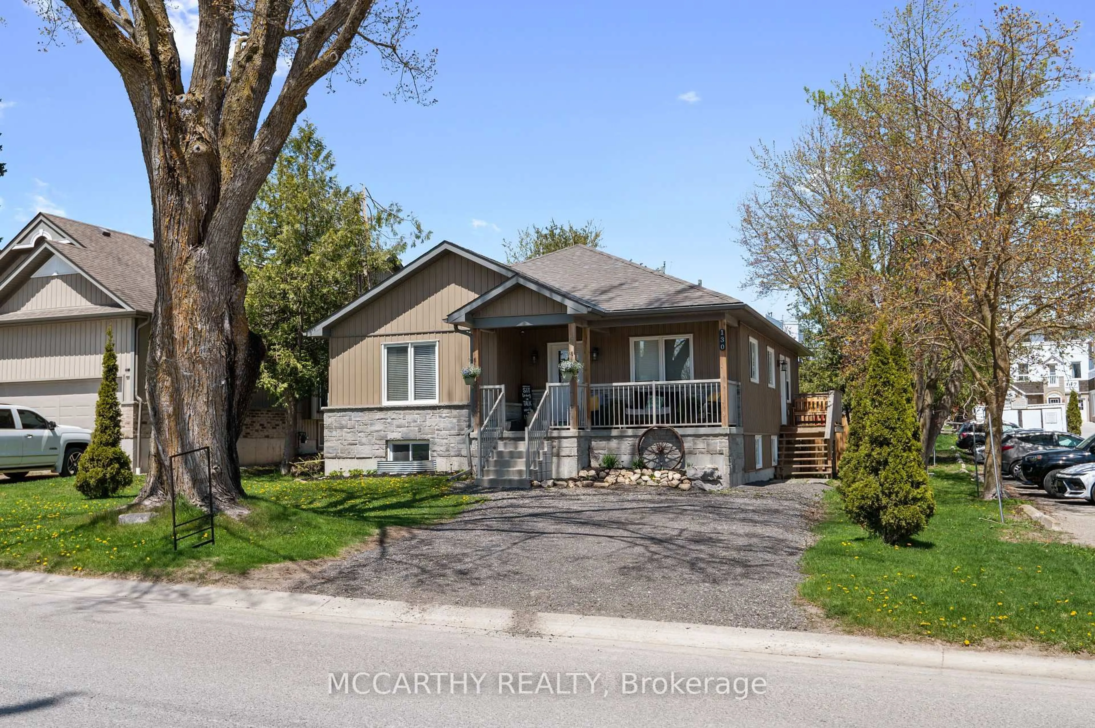 Home with brick exterior material, street for 130 Wellington St, Shelburne Ontario L9V 2Y1