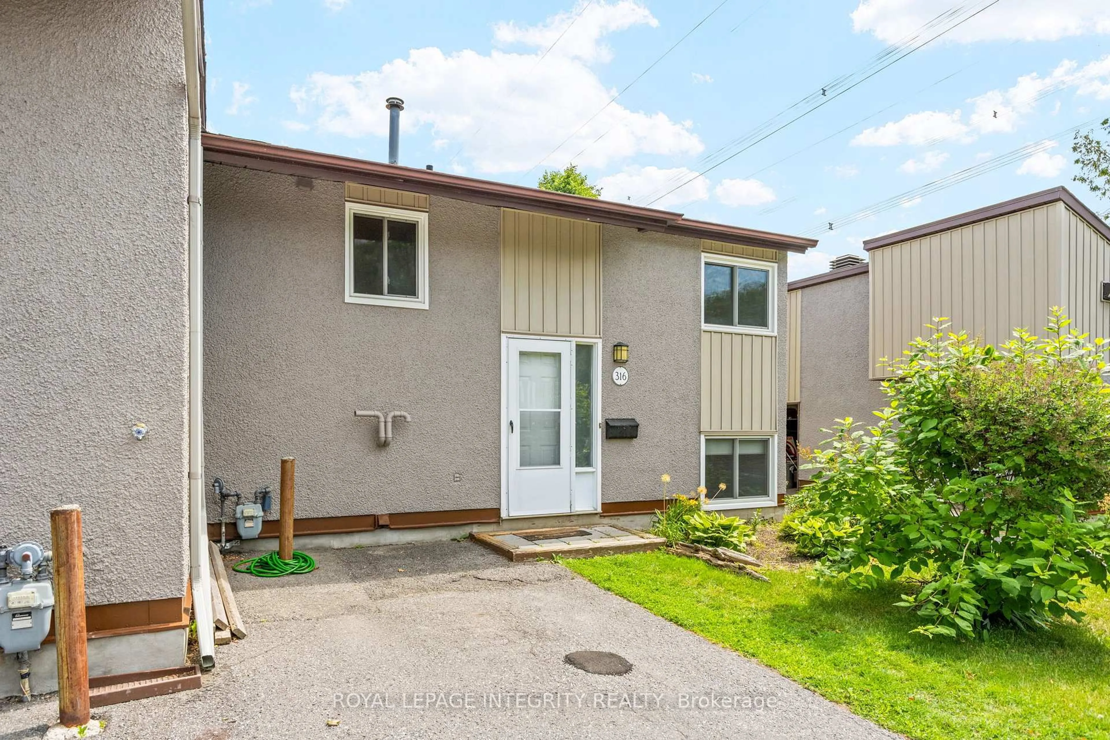 Unknown for 316 Woodfield Dr, Ottawa Ontario K2G 3W9