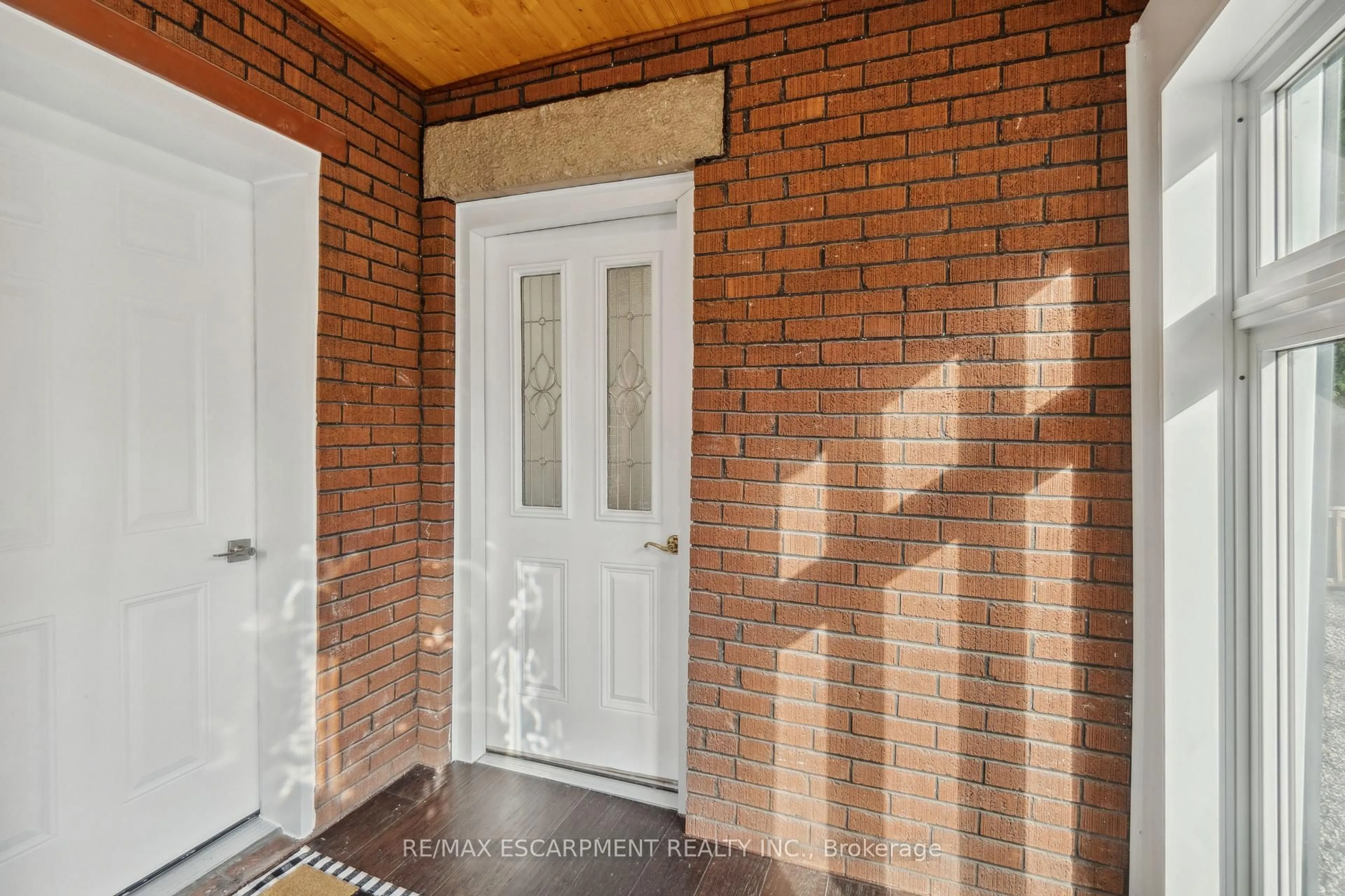 Indoor entryway for 200 Waterloo Ave, Guelph Ontario N1H 3J5