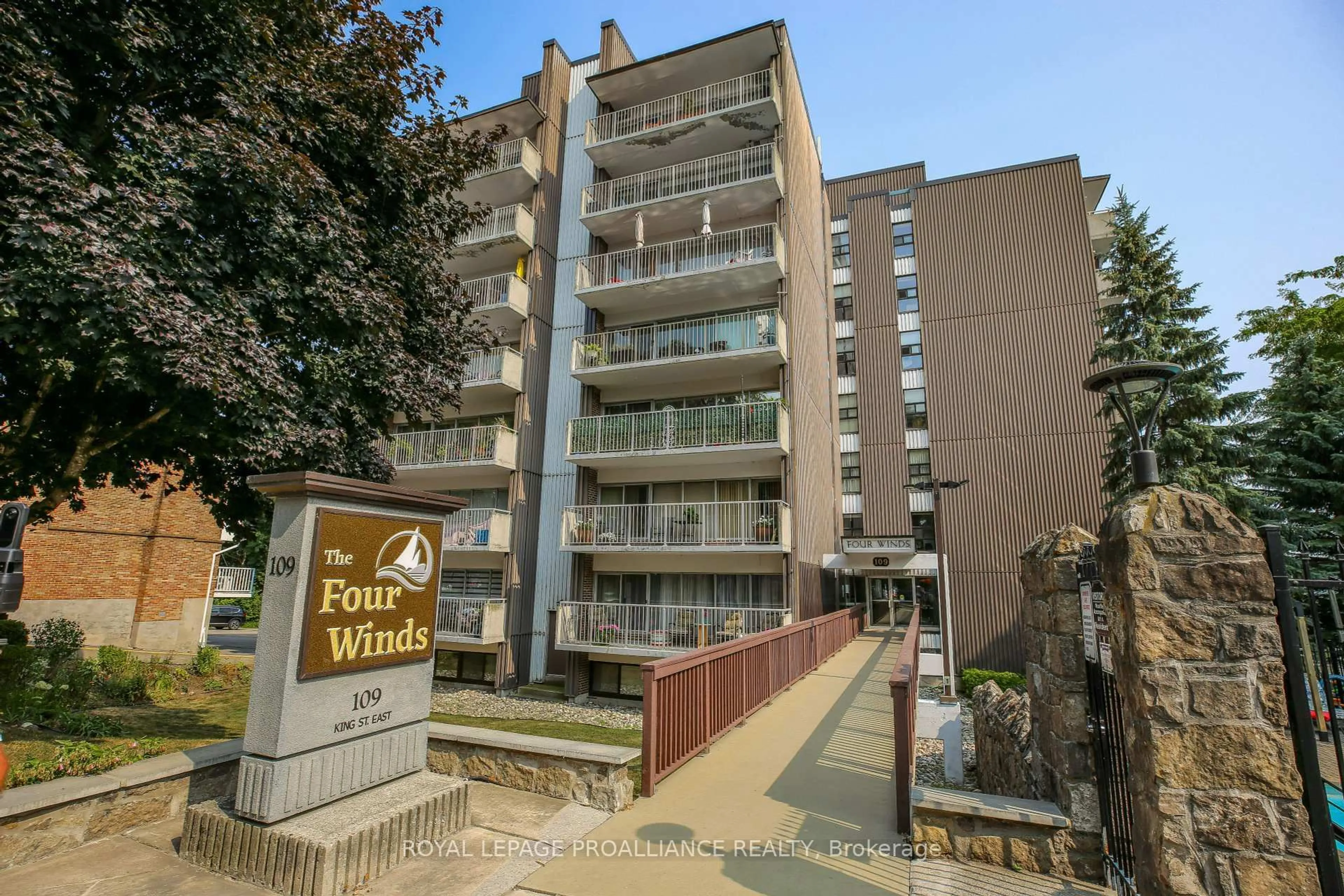 Unknown for 109 King St #406, Brockville Ontario K6V 1B8