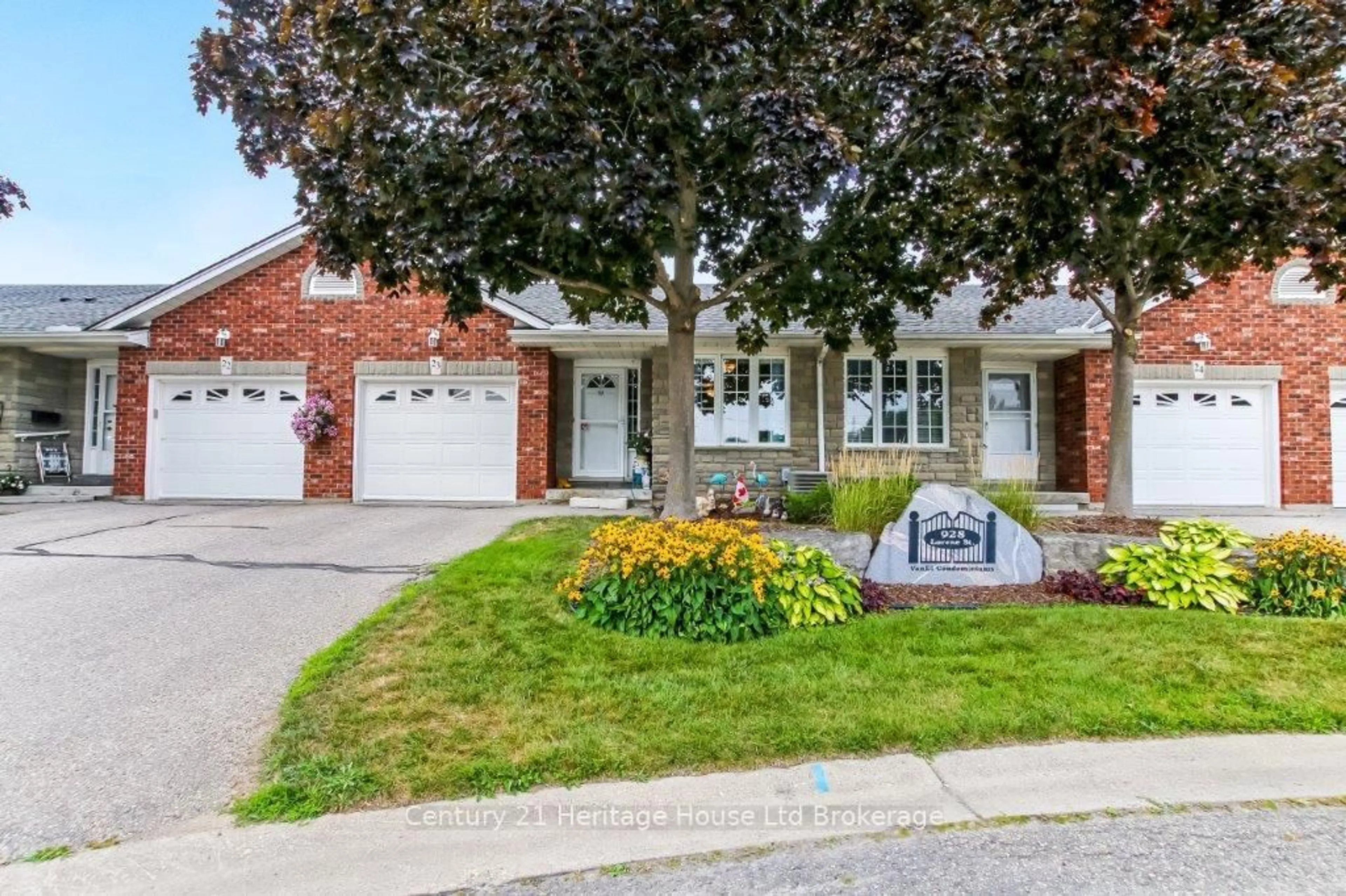 Home with brick exterior material, street for 928 Lorene St #23, Woodstock Ontario N4S 5N8