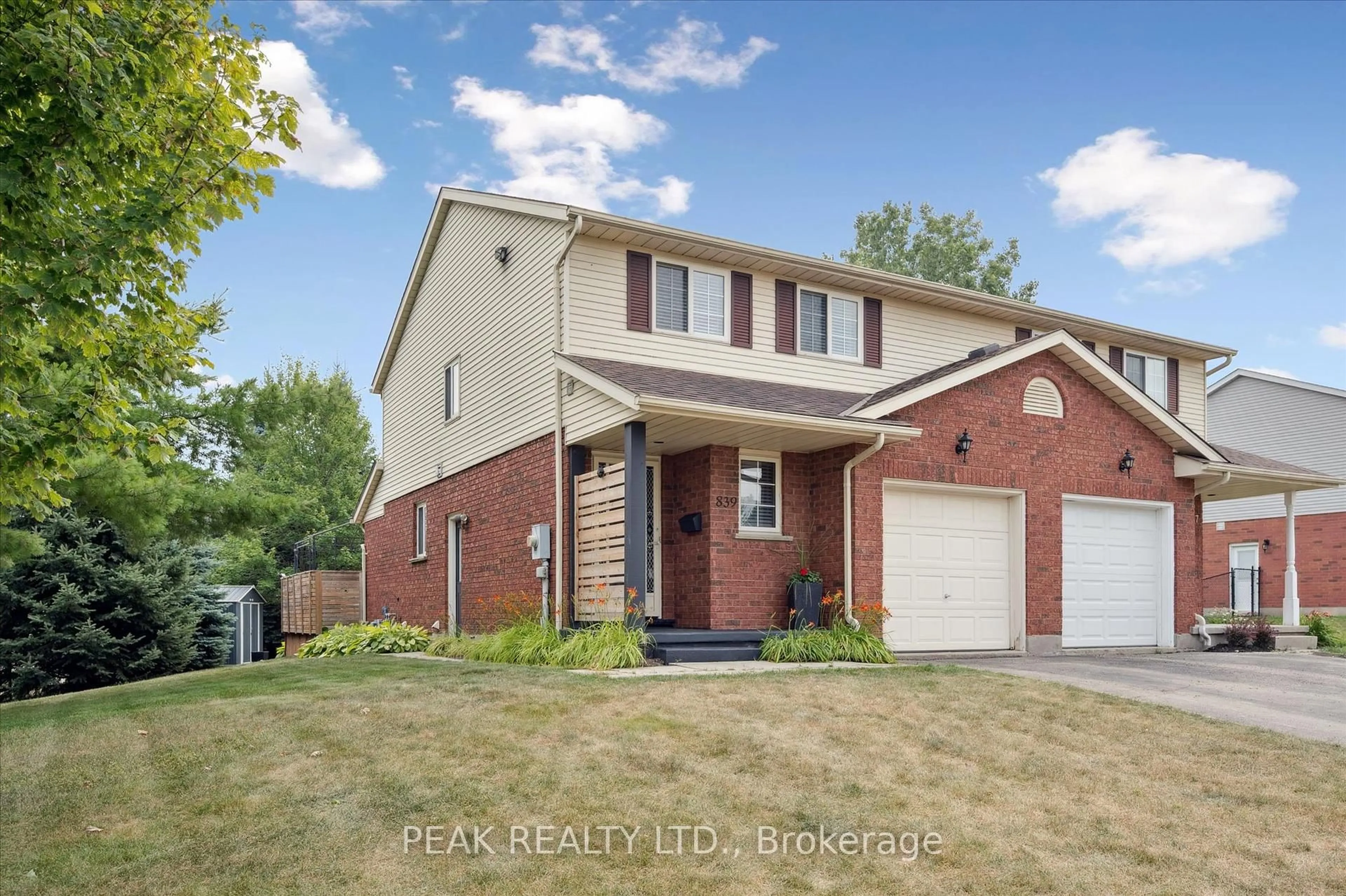 Home with brick exterior material, street for 839 Fairway Cres, Kitchener Ontario N2A 4B4