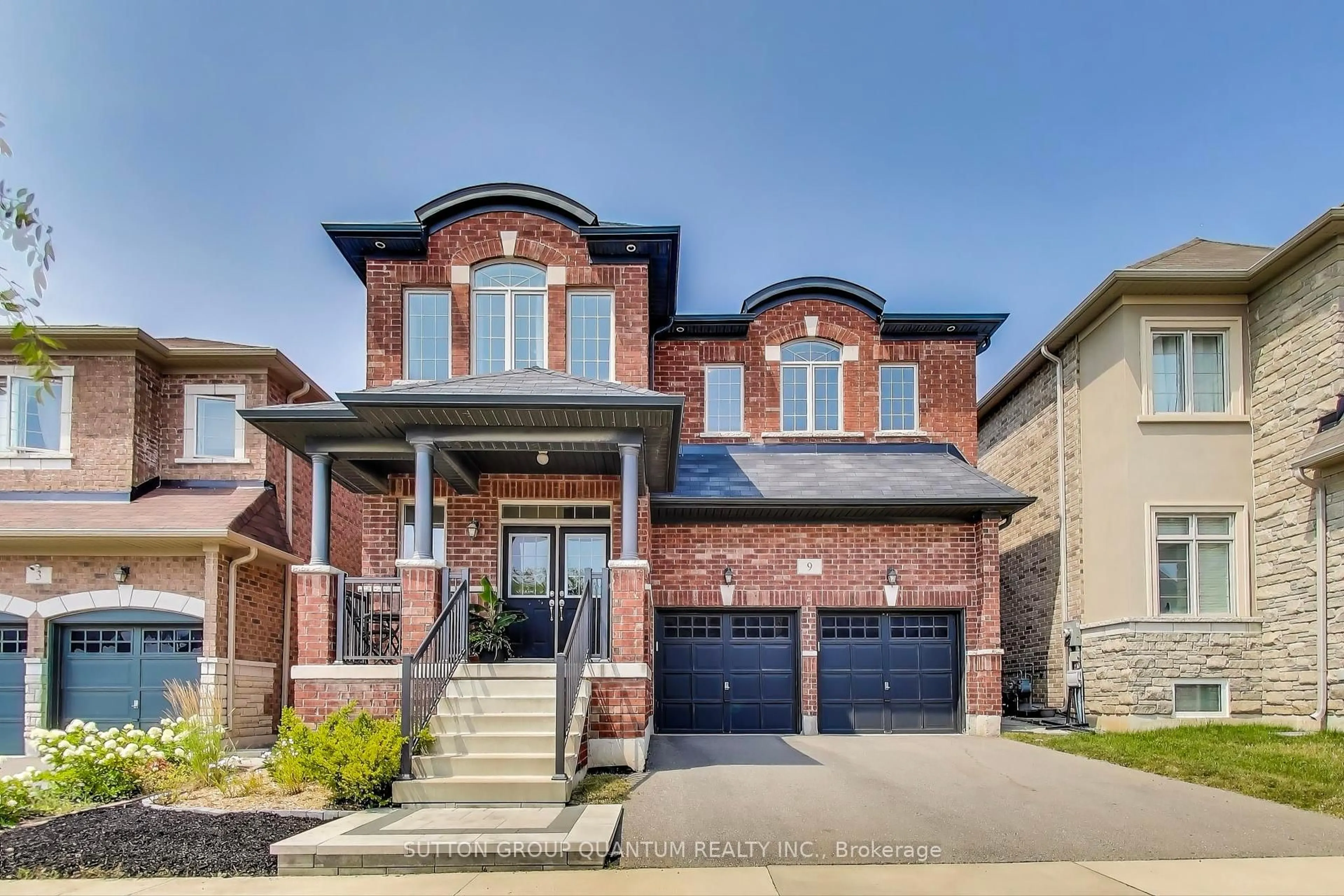Home with brick exterior material, street for 9 Skinner Rd, Hamilton Ontario L8B 1X1