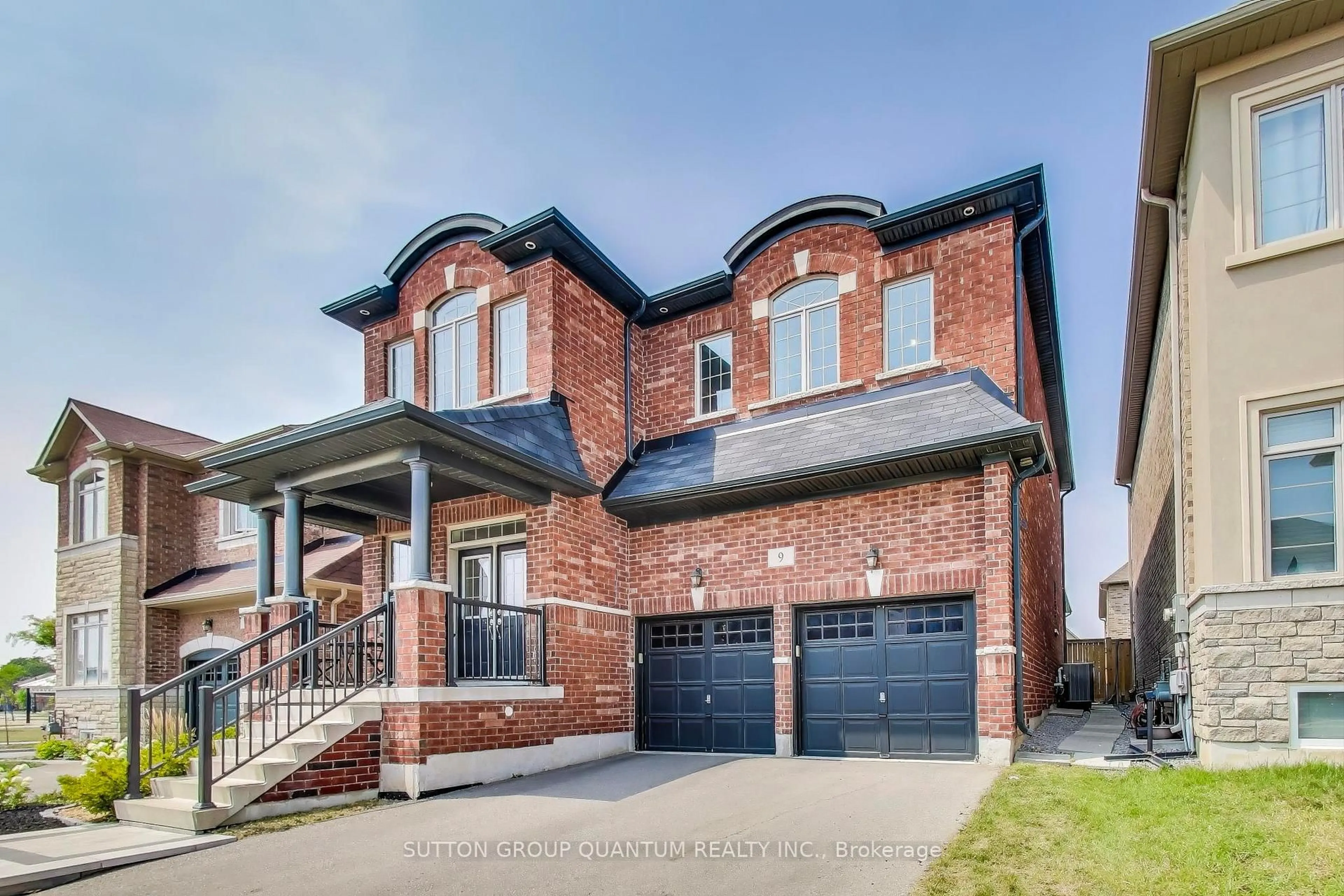 Home with brick exterior material, street for 9 Skinner Rd, Hamilton Ontario L8B 1X1