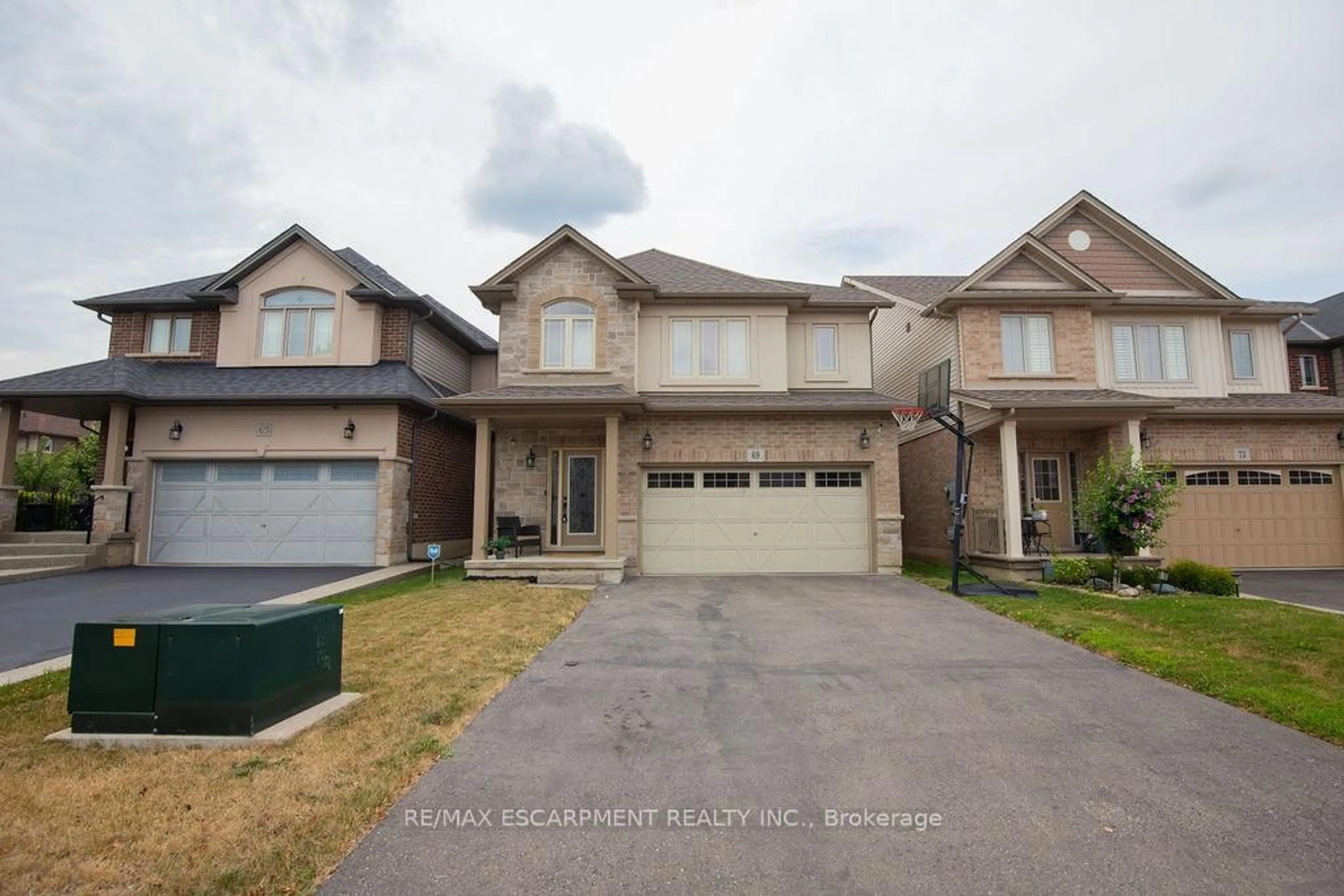 Unknown for 69 Winslow Way, Hamilton Ontario L8J 0G9