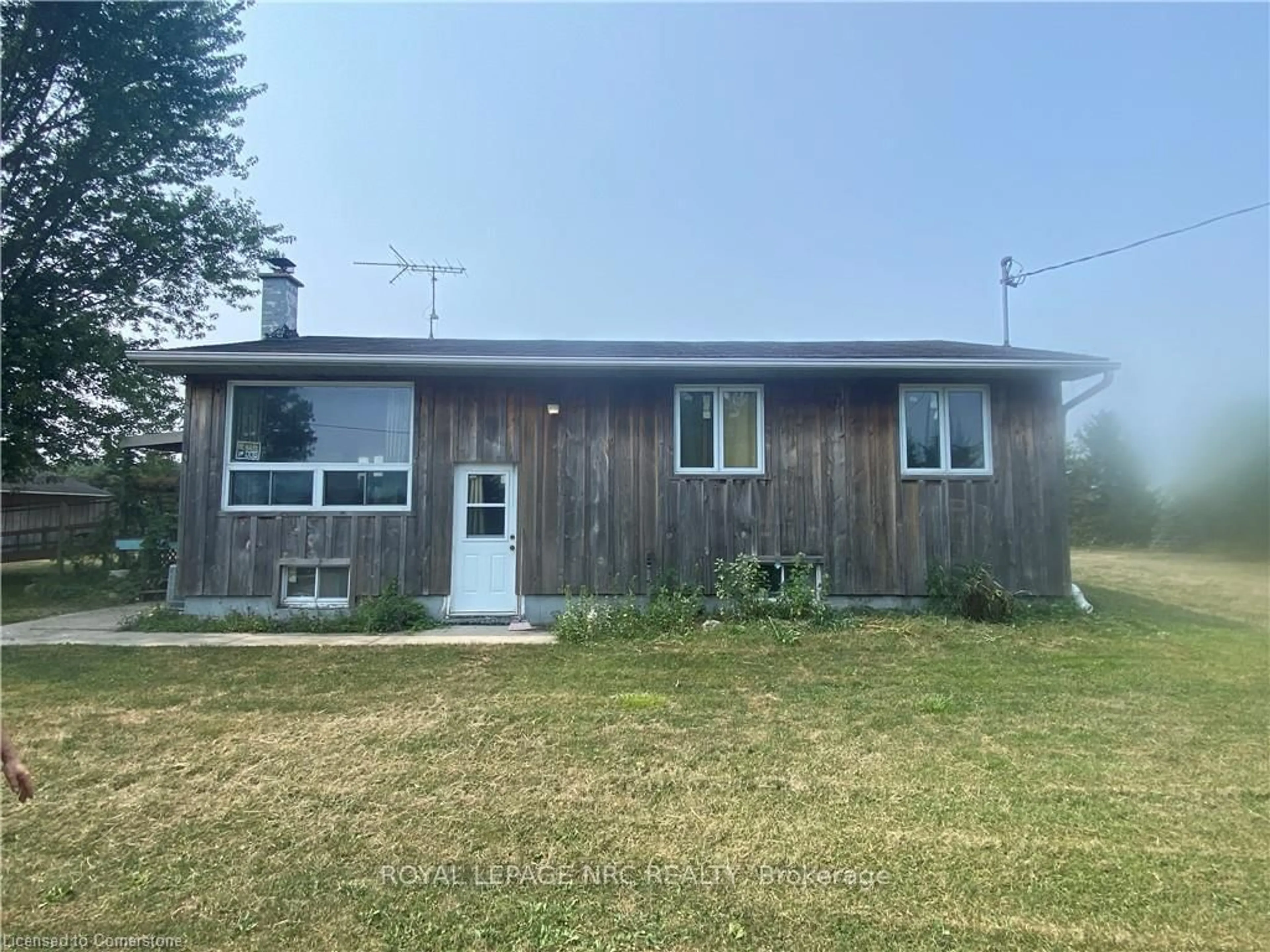 A pic from outside/outdoor area/front of a property/back of a property/a pic from drone, building for 175 Sweets Corner Rd, Haldimand Ontario N0A 1P0