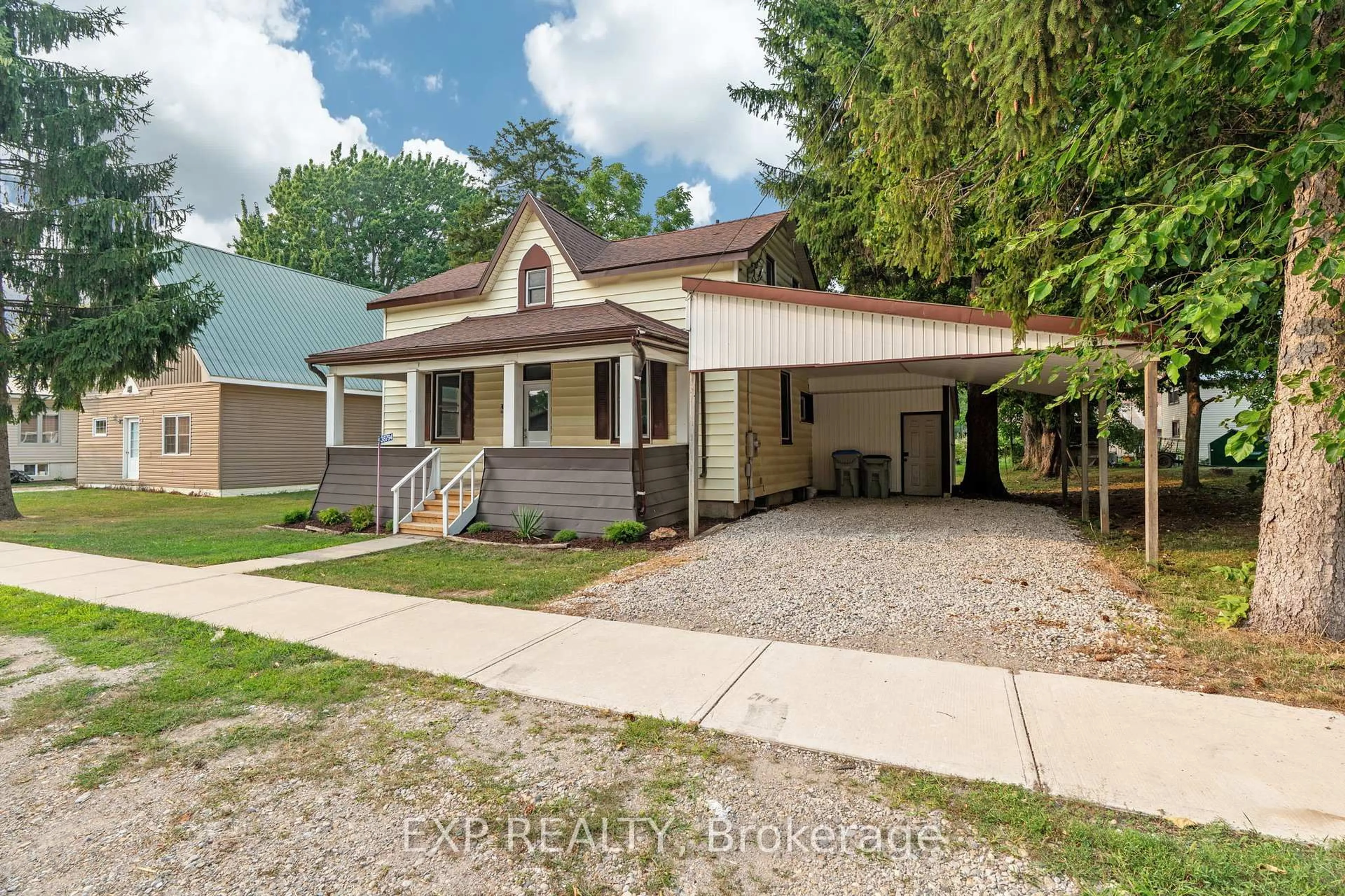 Unknown for 38794 Mill Rd, Bluewater Ontario N0M 2R0